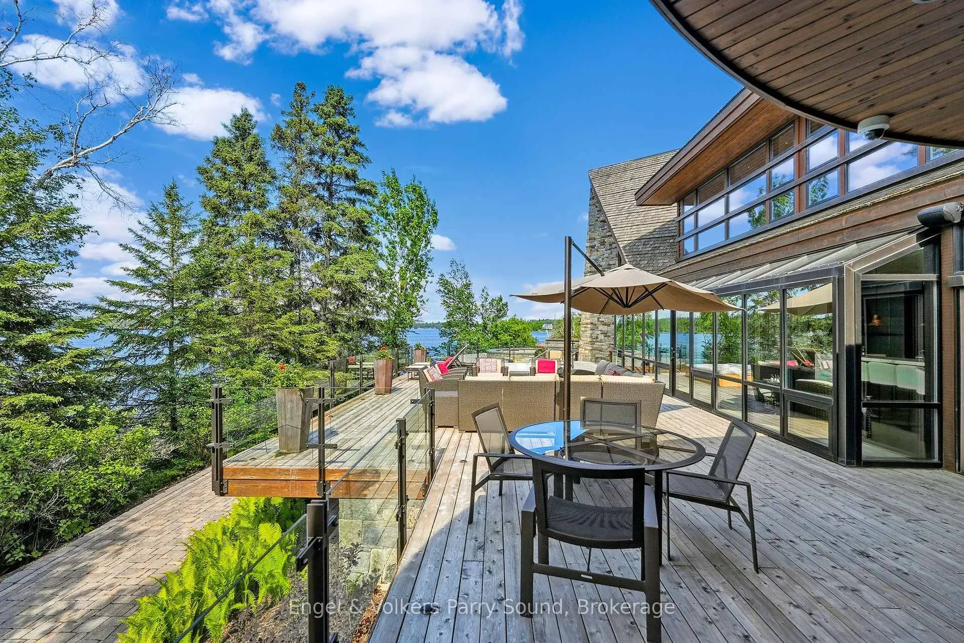 Photo 38 of 4 & 5 Peninsula Road, Kenora, Keewatin — HOMEH