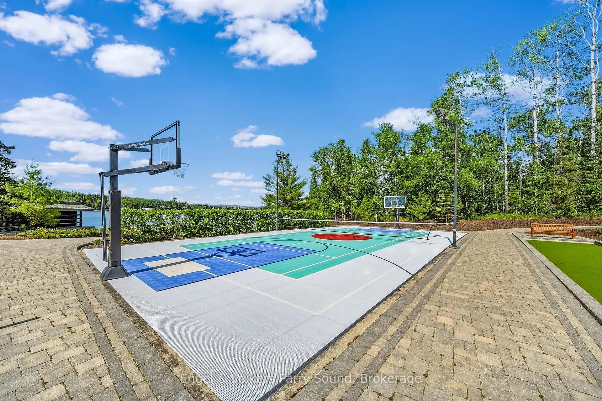 Photo 44 of 4 & 5 Peninsula Road, Kenora, Keewatin — HOMEH