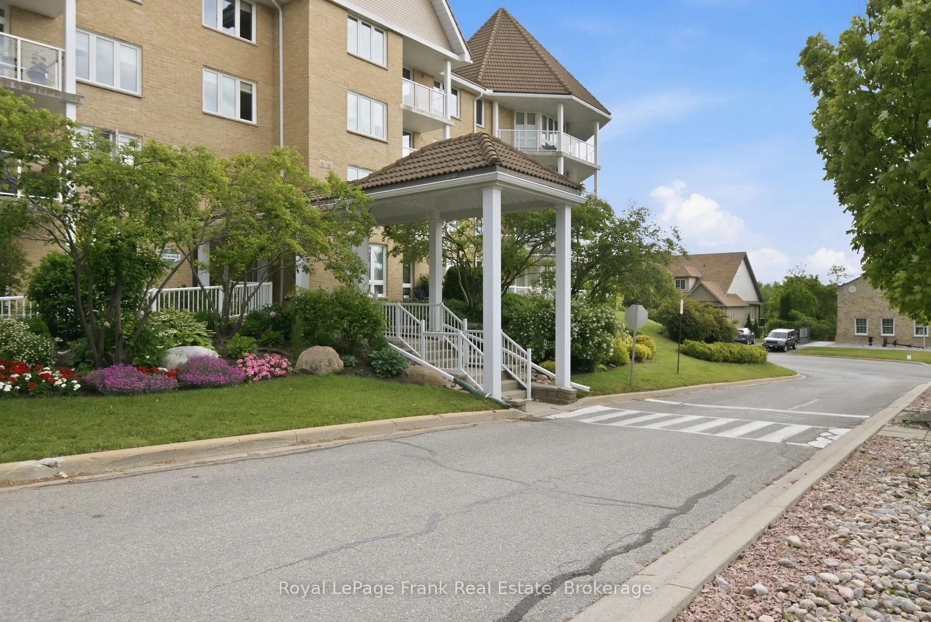 Photo 7 of Unit 110, 51 Rivermill Boulevard, Kawartha Lakes, Lindsay — HOMEH