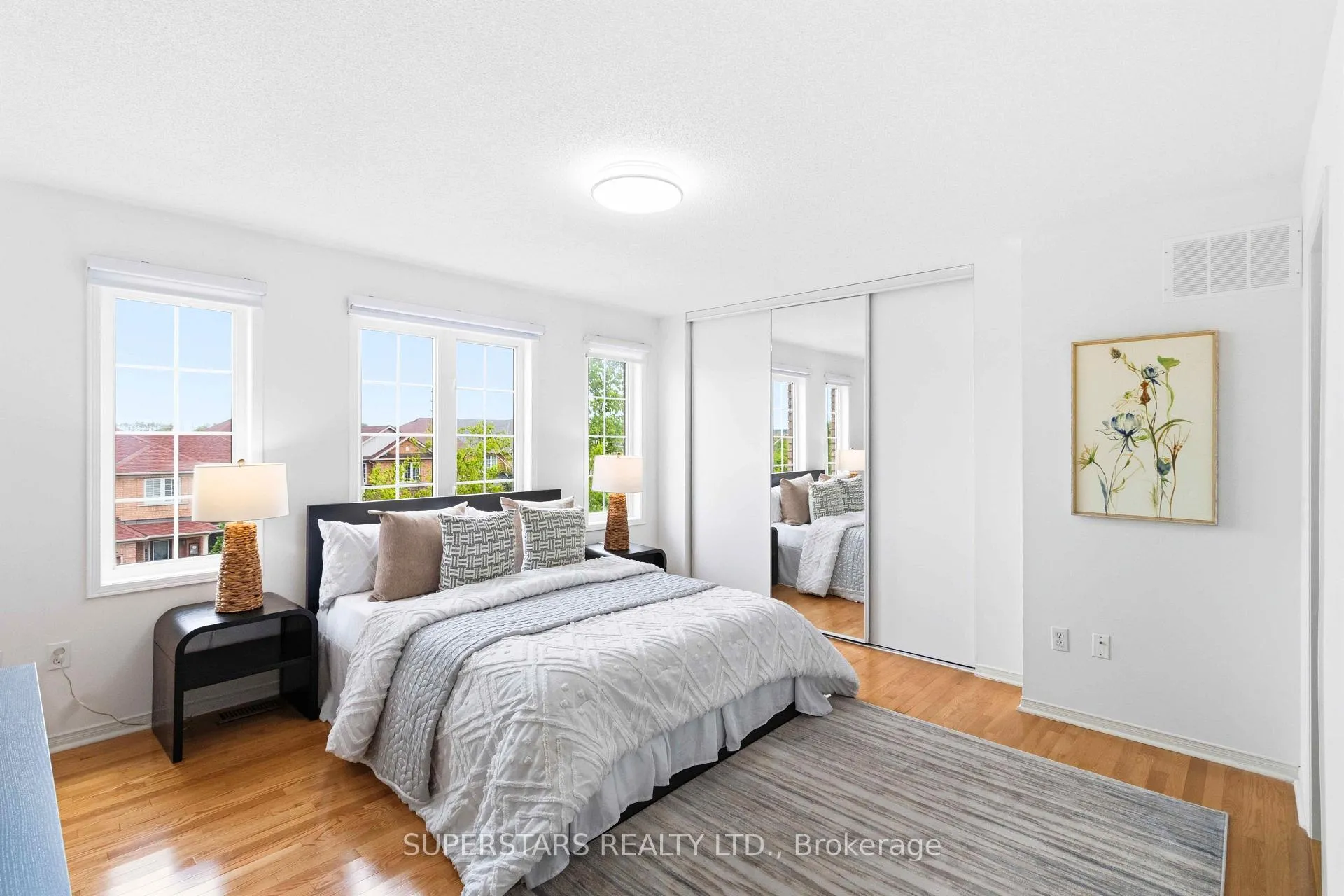 Photo 18 of 7 Alder Grove, Aurora, Aurora Grove — HOMEH