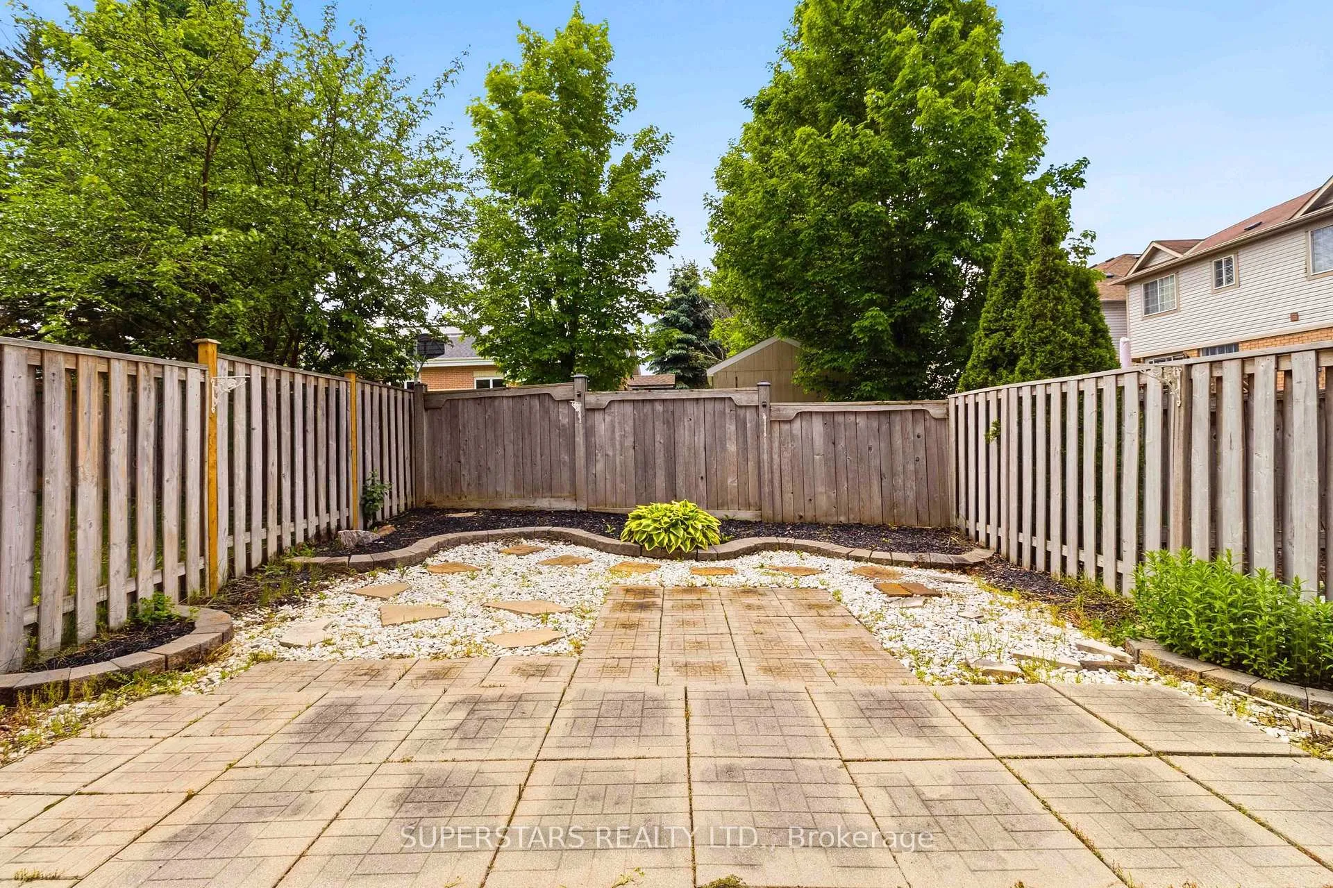 Photo 36 of 7 Alder Grove, Aurora, Aurora Grove — HOMEH