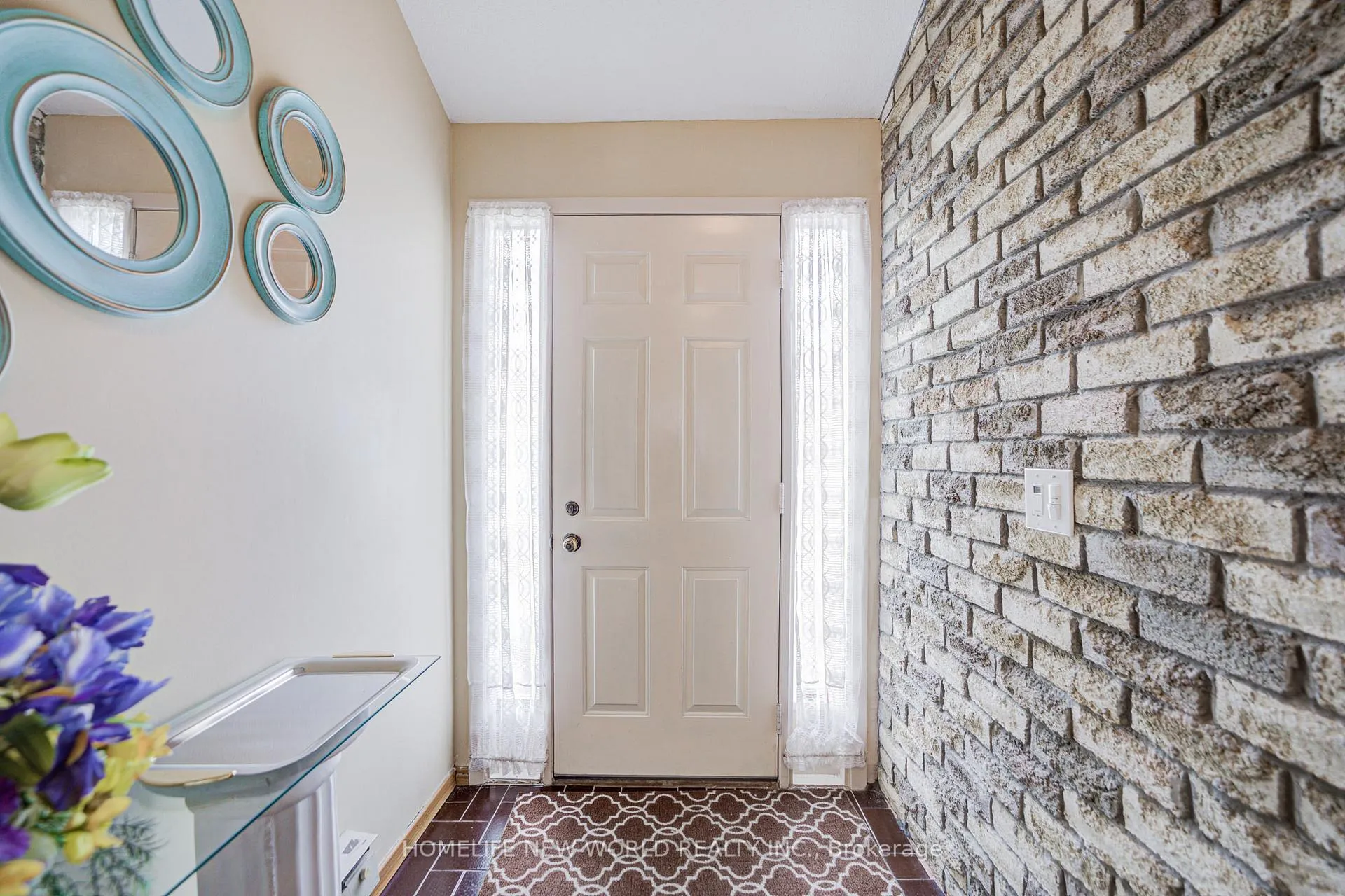Photo 4 of 129 Sandyhook Square, Scarborough, Steeles — HOMEH