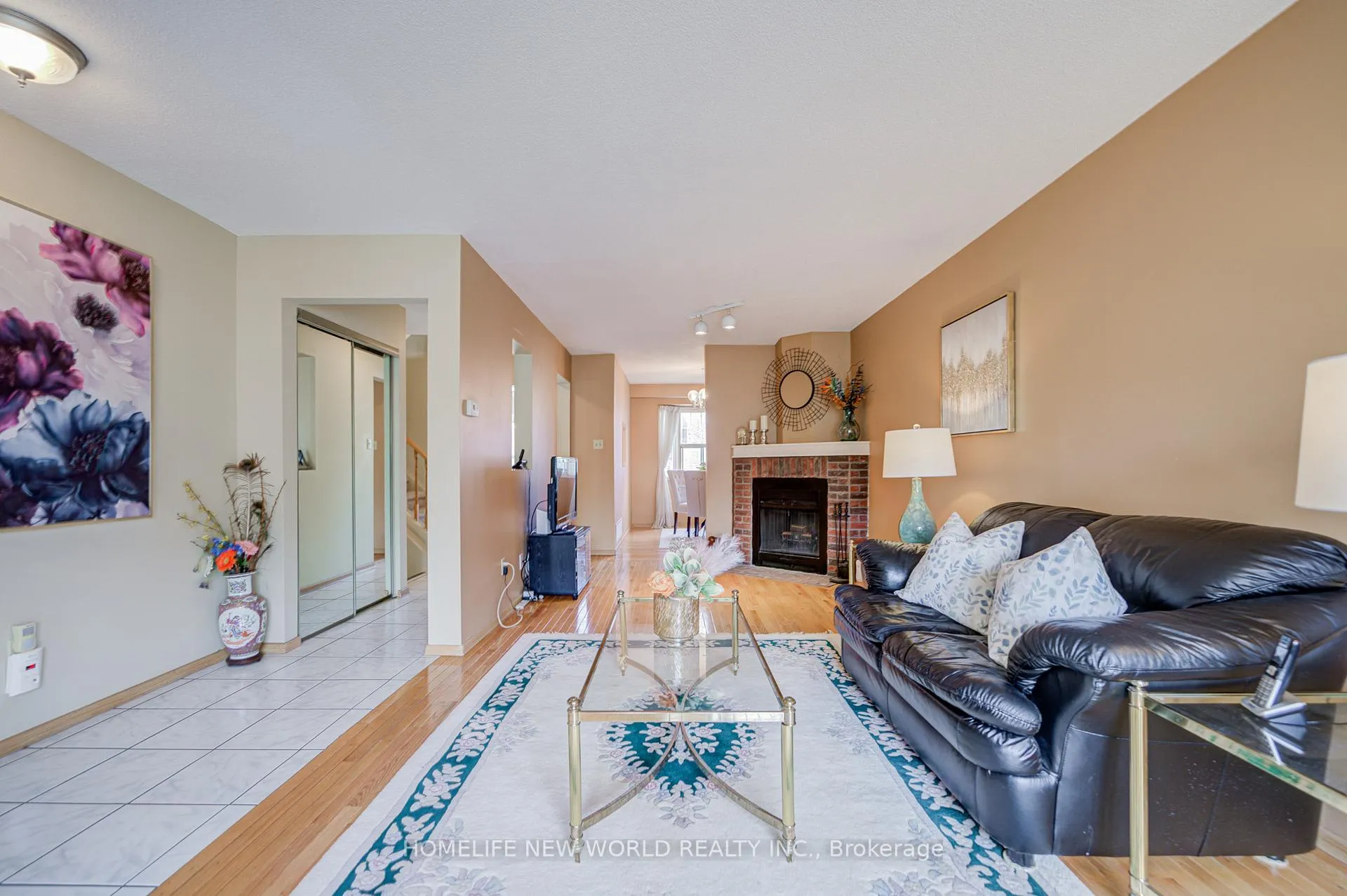 Photo 5 of 129 Sandyhook Square, Scarborough, Steeles — HOMEH