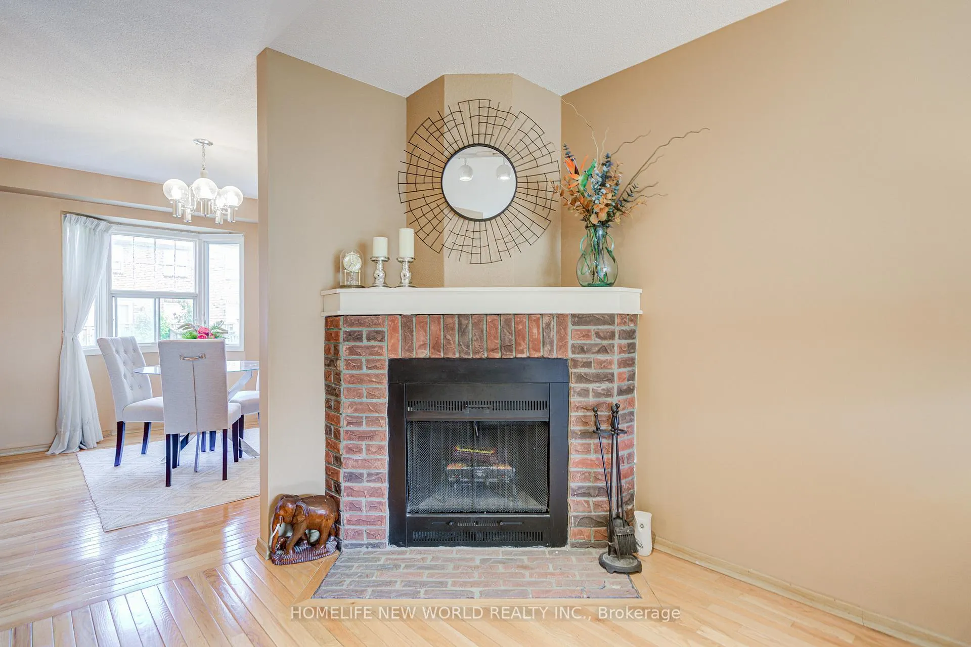 Photo 11 of 129 Sandyhook Square, Scarborough, Steeles — HOMEH