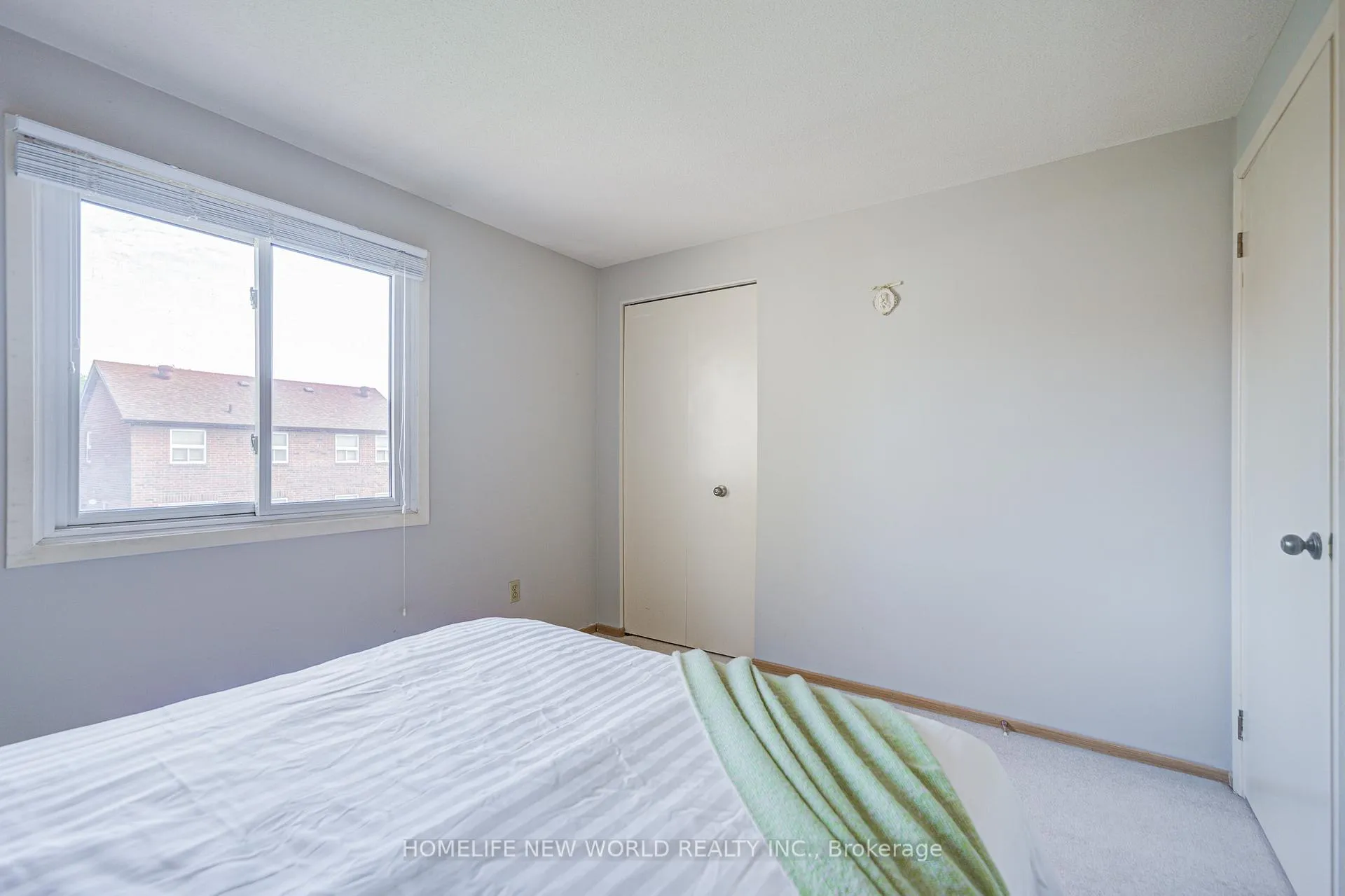 Photo 40 of 129 Sandyhook Square, Scarborough, Steeles — HOMEH