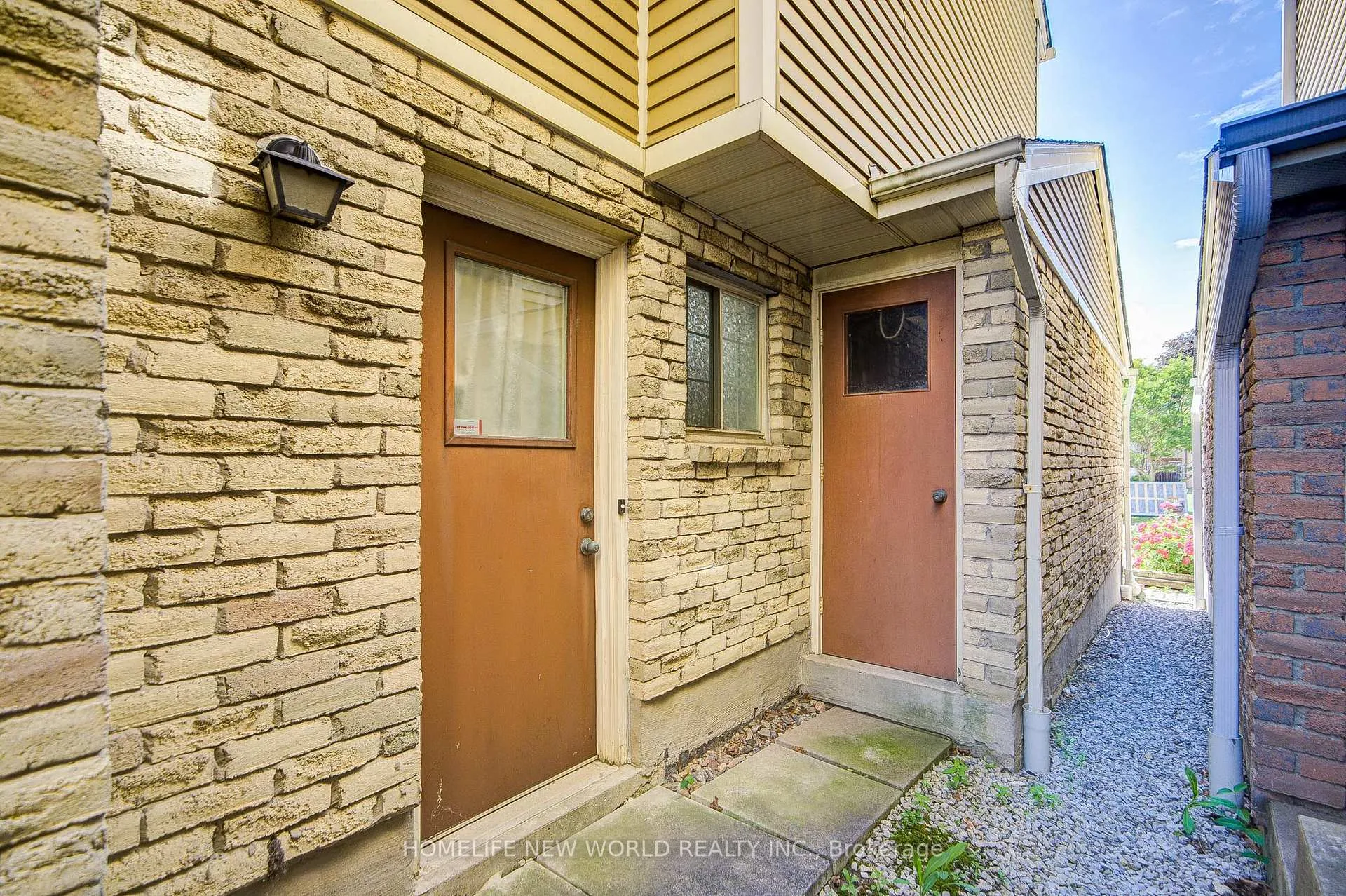 Photo 44 of 129 Sandyhook Square, Scarborough, Steeles — HOMEH