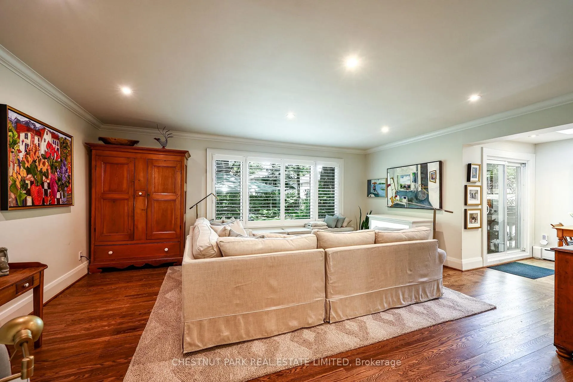 Photo 9 of 74 Chatsworth Drive, Toronto, Lawrence Park South — HOMEH