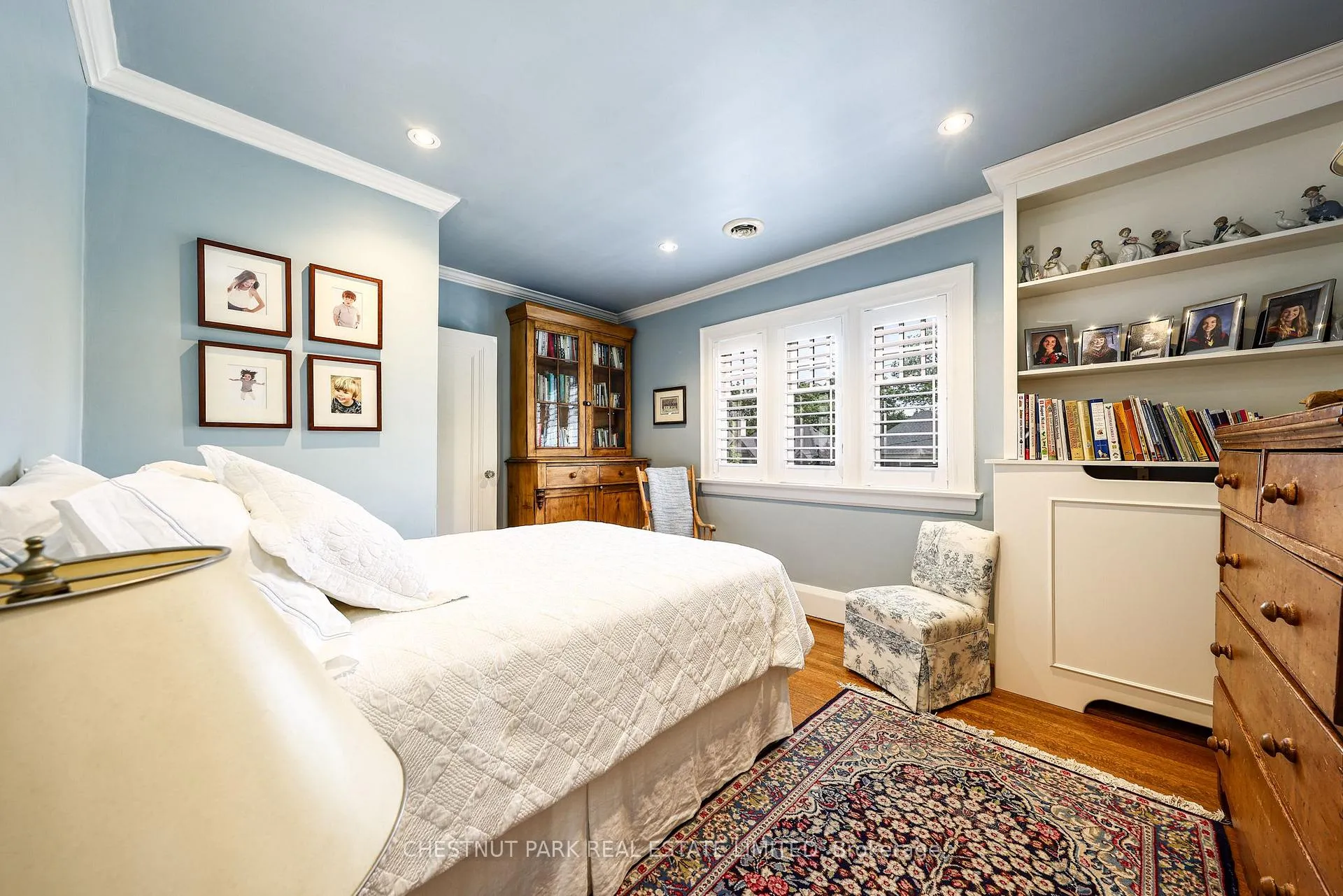 Photo 22 of 74 Chatsworth Drive, Toronto, Lawrence Park South — HOMEH