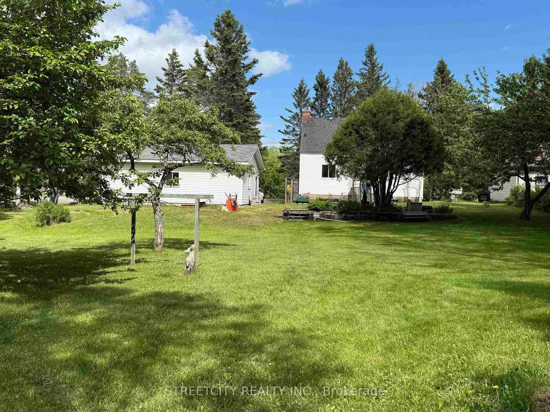 Photo 1 of 4039 Alice Ave, Thunder Bay, McIntyre South — HOMEH