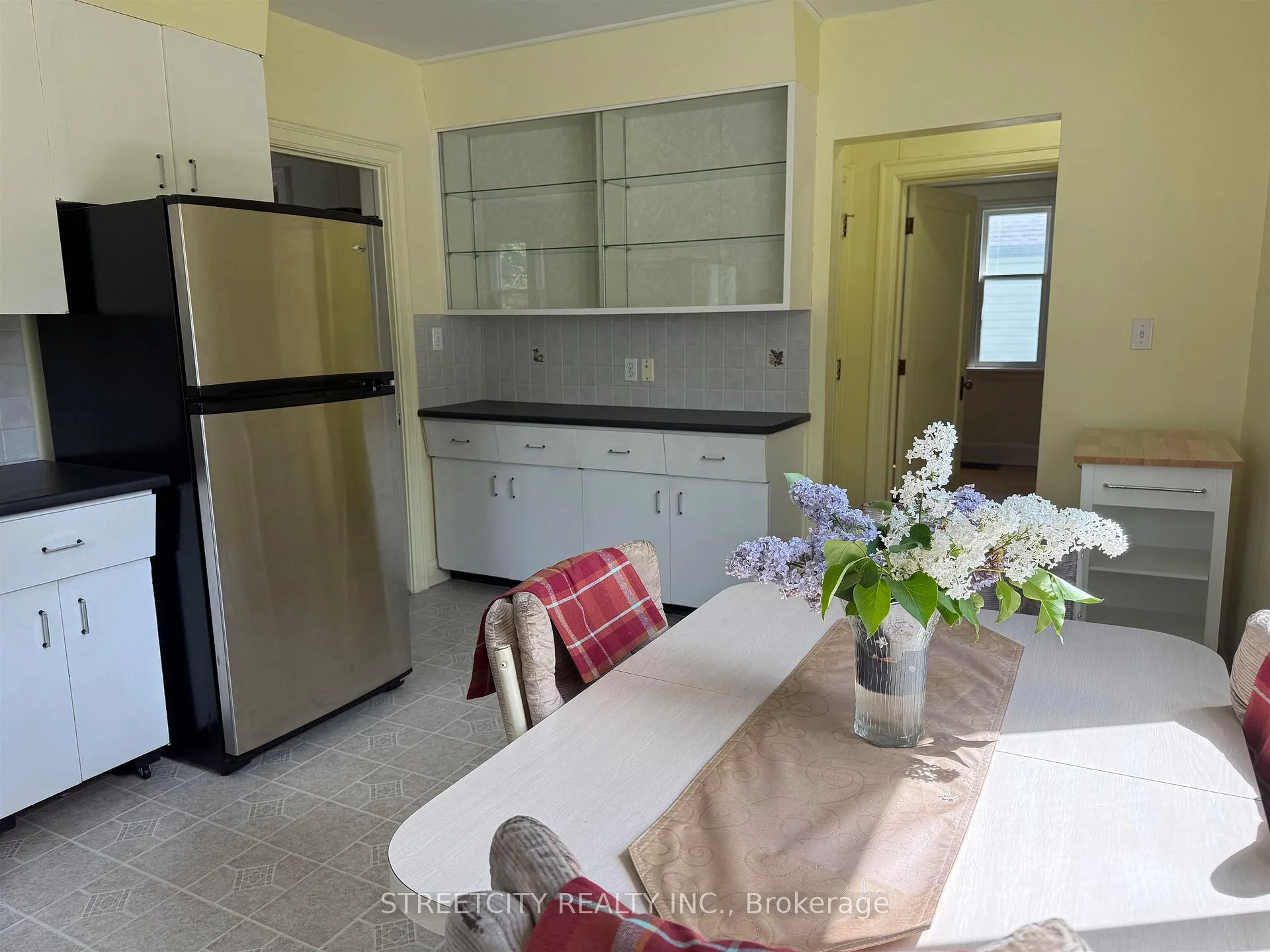 Photo 2 of 4039 Alice Ave, Thunder Bay, McIntyre South — HOMEH