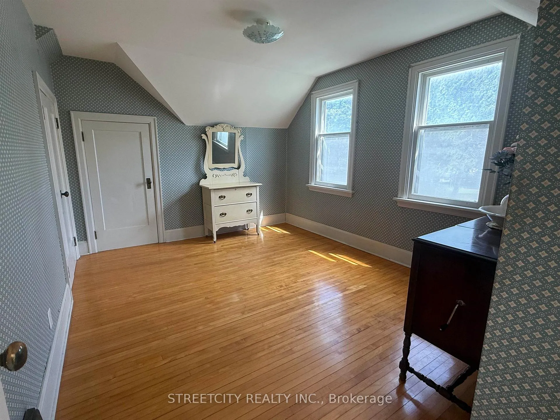 Photo 15 of 4039 Alice Ave, Thunder Bay, McIntyre South — HOMEH