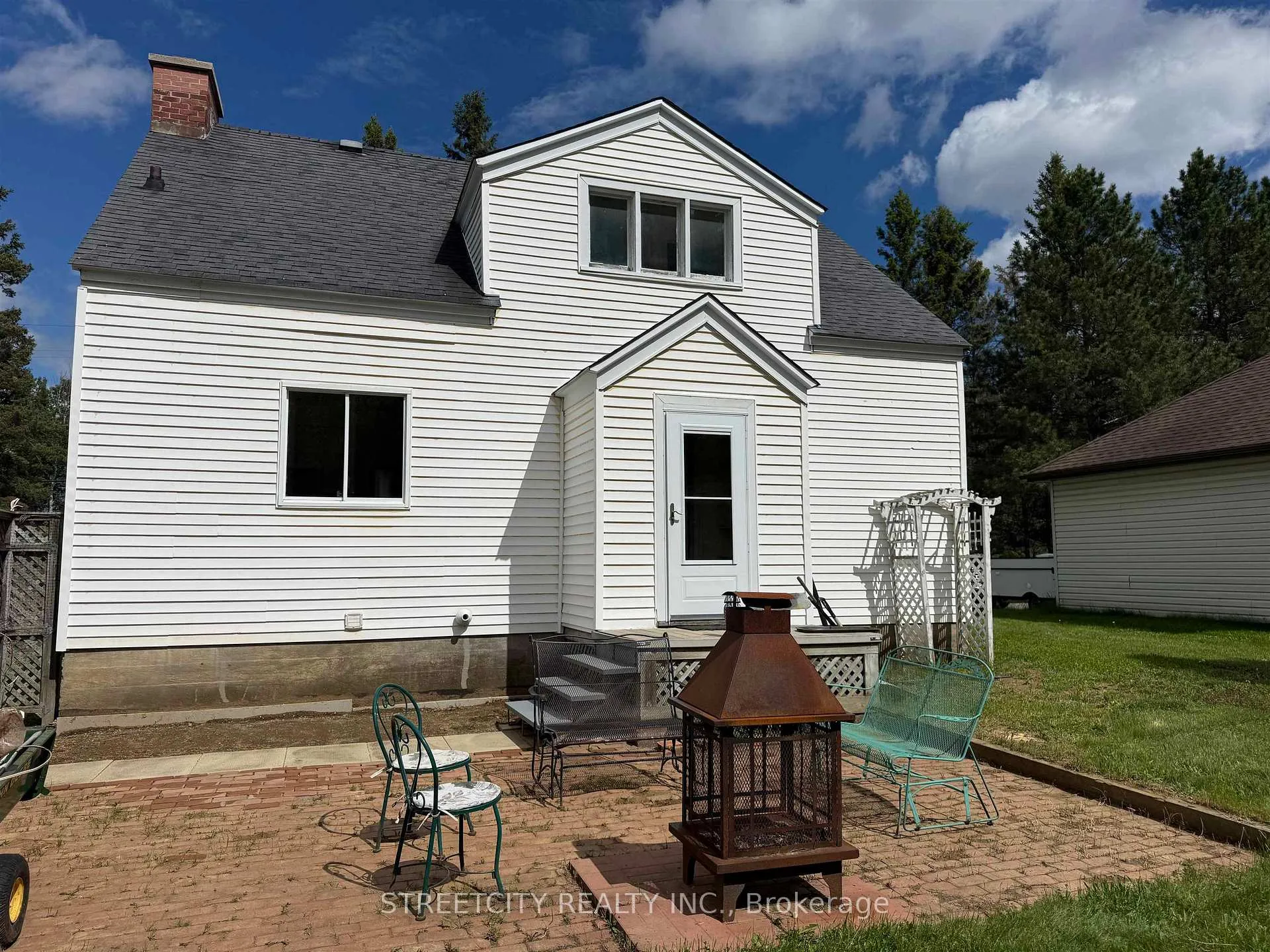 Photo 26 of 4039 Alice Ave, Thunder Bay, McIntyre South — HOMEH