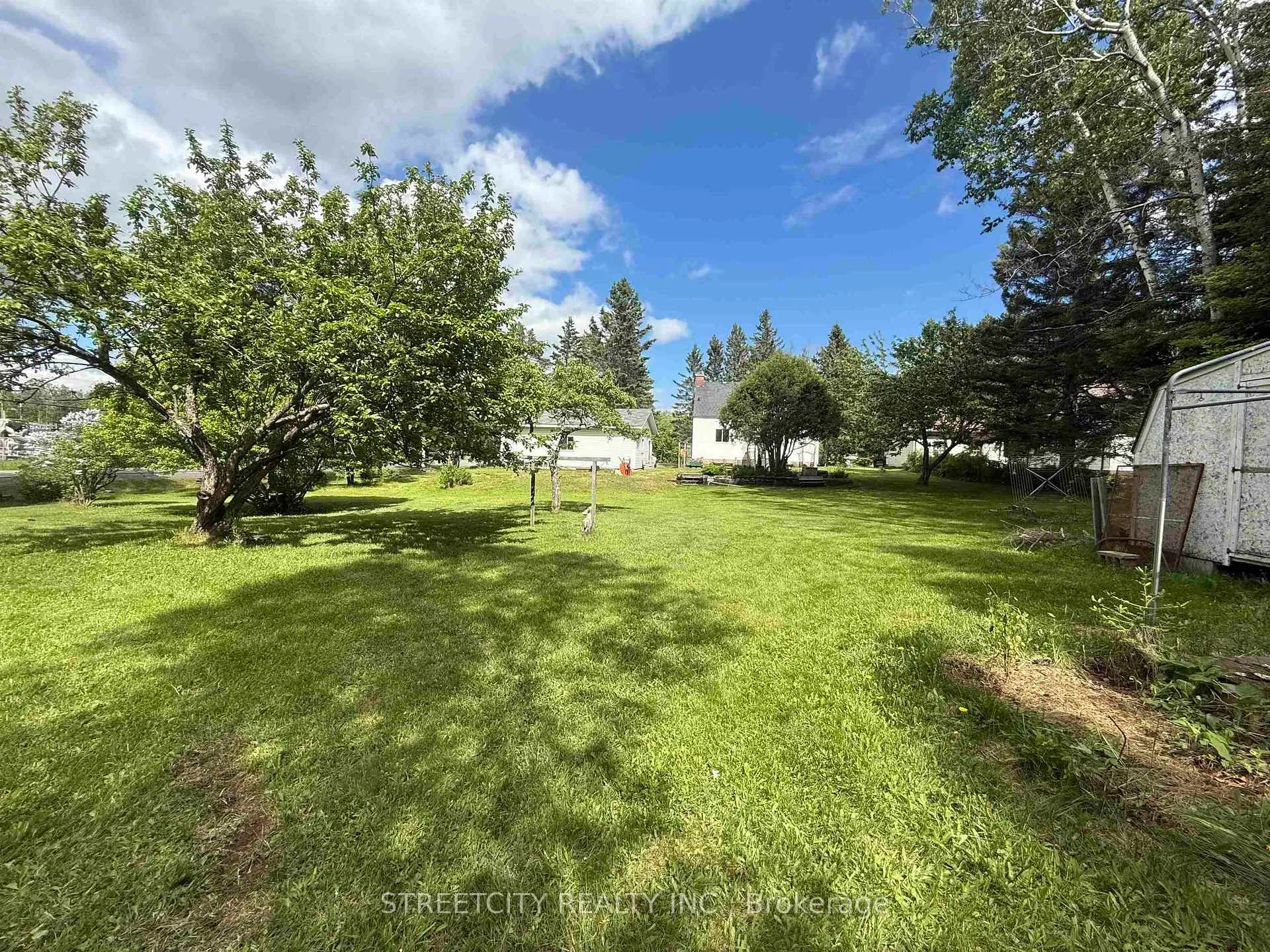 Photo 29 of 4039 Alice Ave, Thunder Bay, McIntyre South — HOMEH