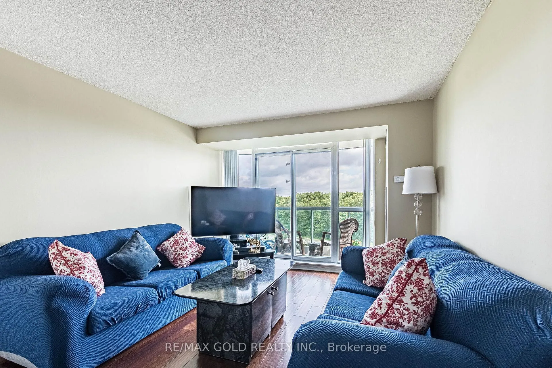 Photo 9 of Unit 701, 2545 Erin Centre Boulevard, Mississauga, Central Erin Mills — HOMEH