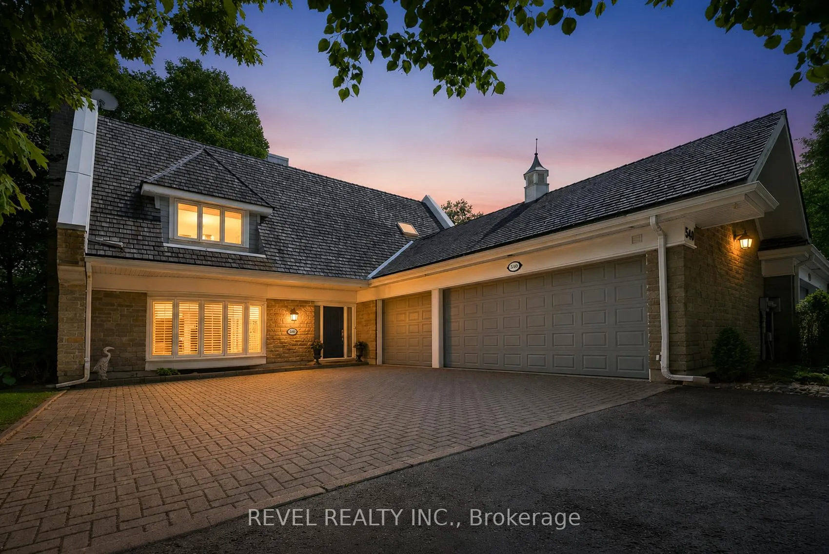 Photo 3 of Unit 27, 540 Quail Ridge Drive, Aurora, Aurora Estates — HOMEH