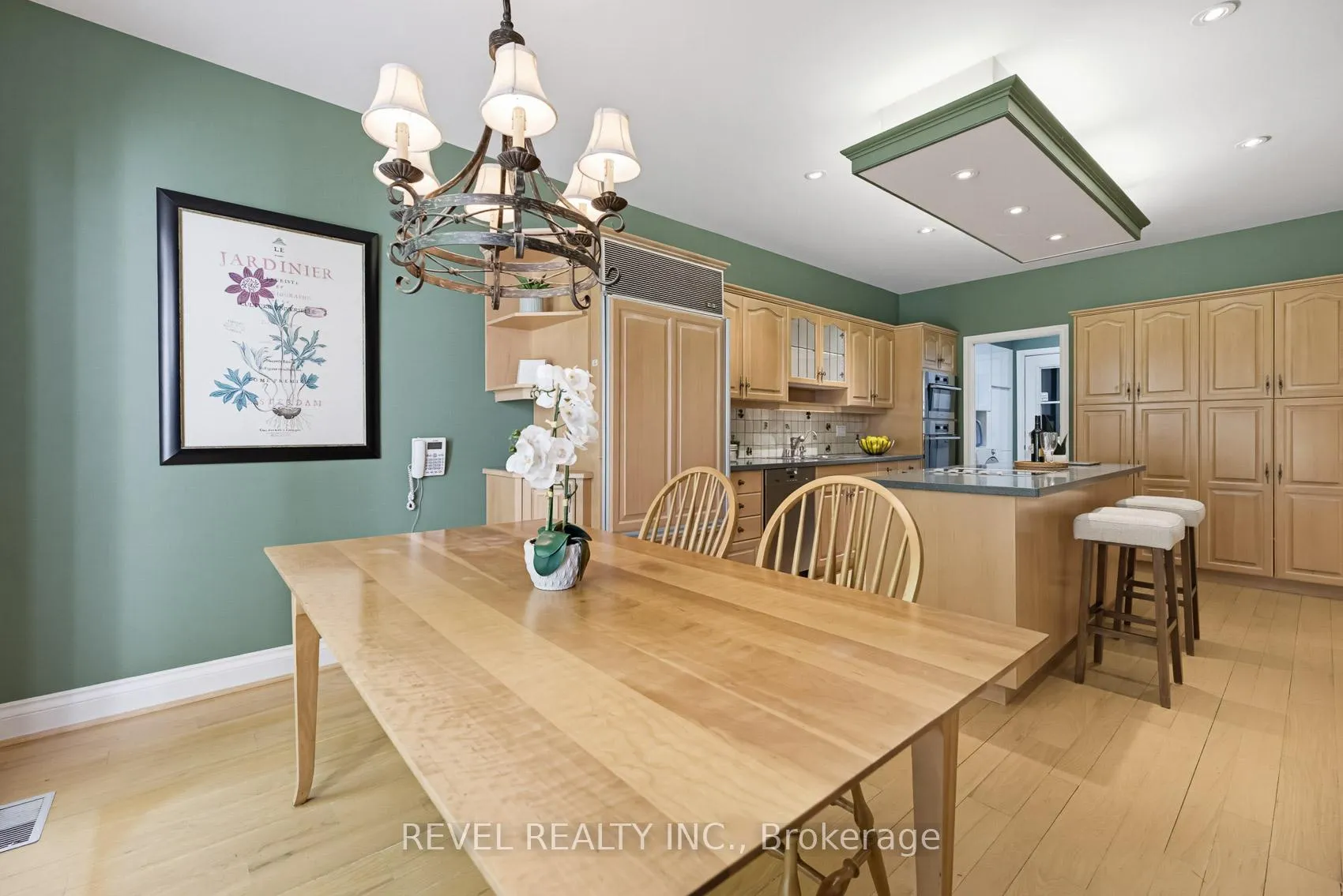 Photo 15 of Unit 27, 540 Quail Ridge Drive, Aurora, Aurora Estates — HOMEH