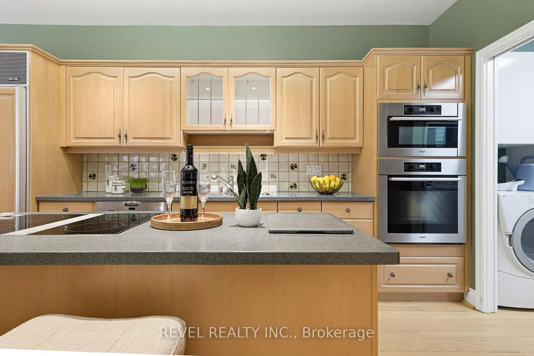 Photo 16 of Unit 27, 540 Quail Ridge Drive, Aurora, Aurora Estates — HOMEH