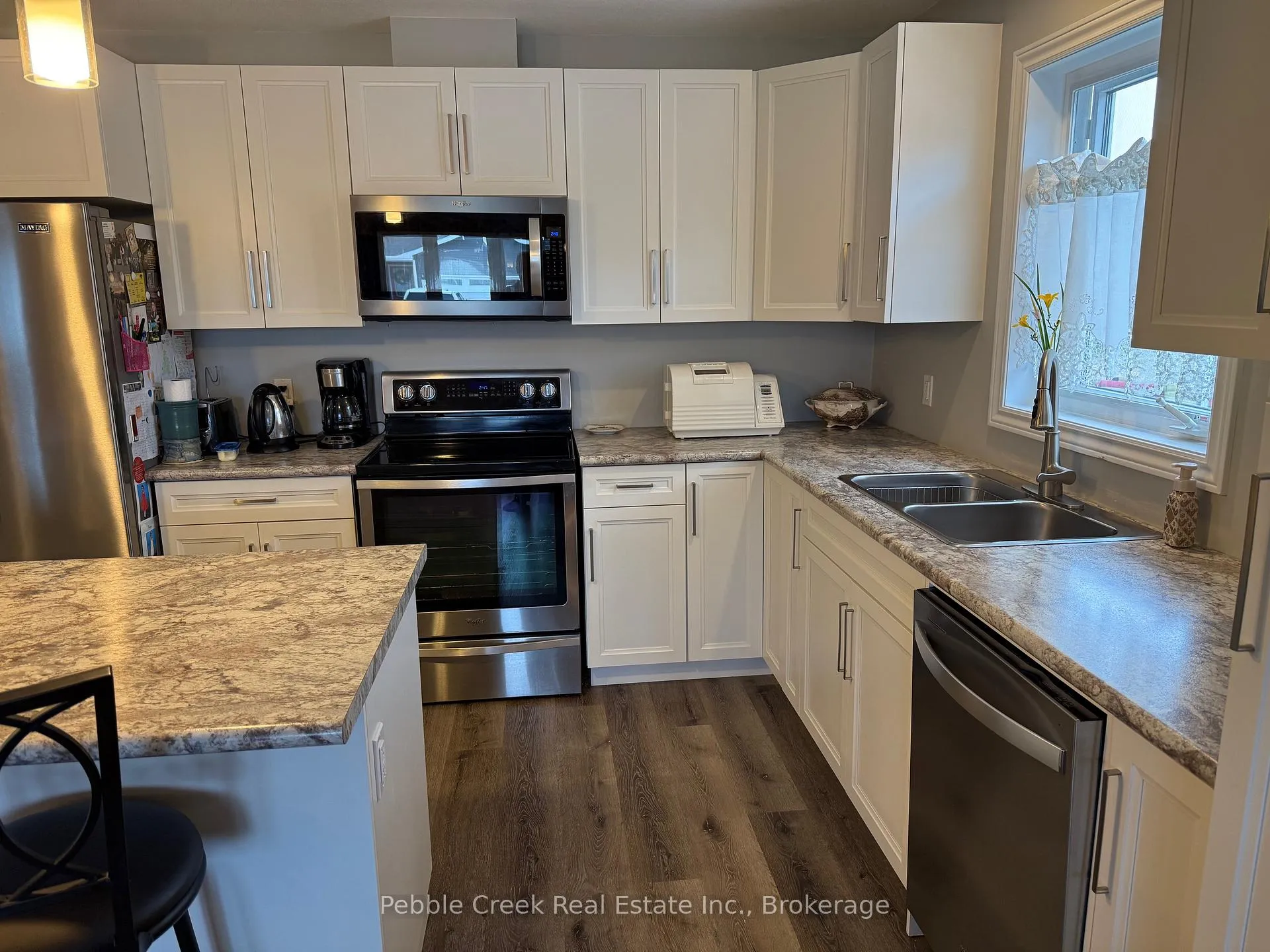 Photo 10 of 86 Huron Heights Drive, Ashfield-Colborne-Wawanosh, Colborne — HOMEH