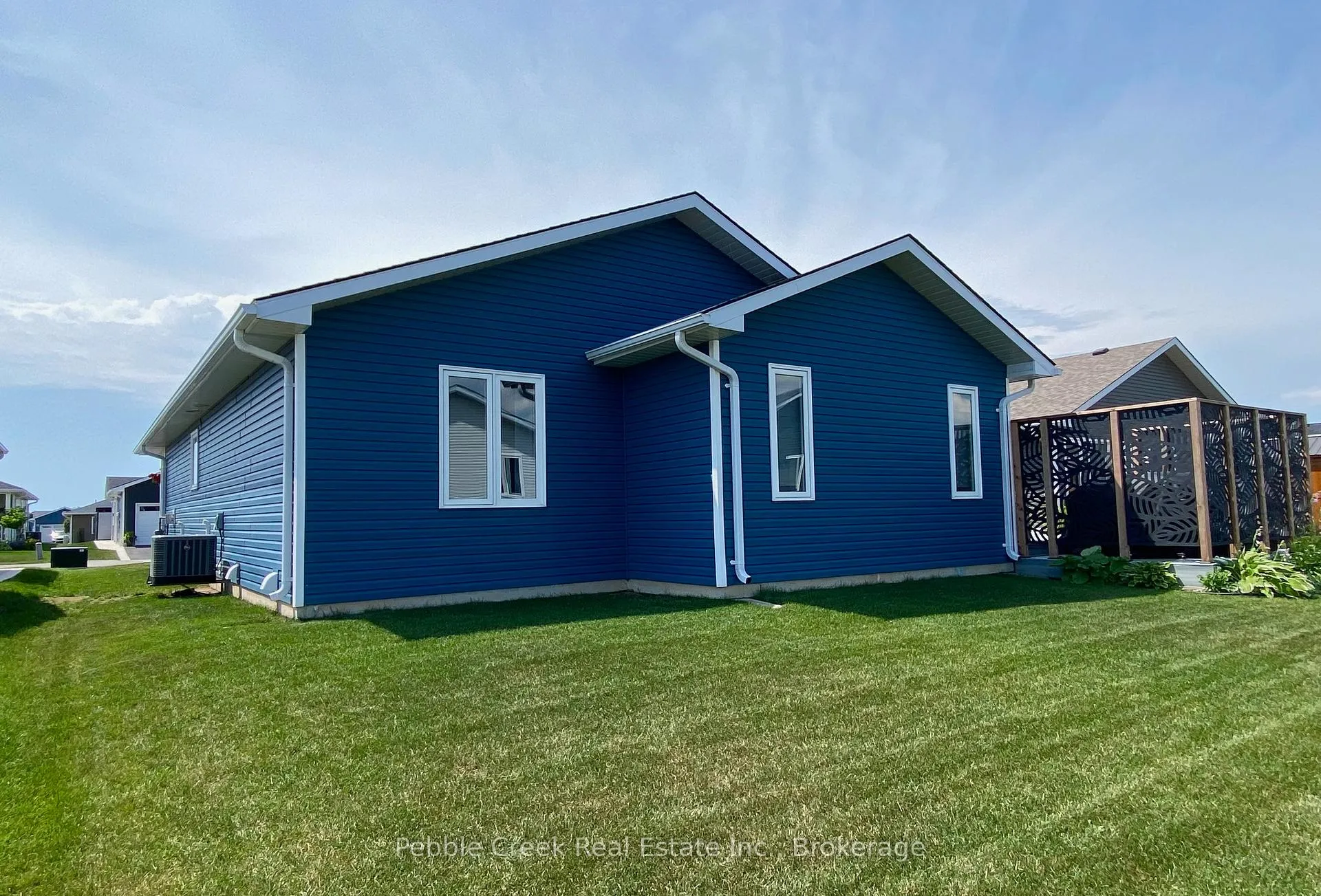 Photo 30 of 86 Huron Heights Drive, Ashfield-Colborne-Wawanosh, Colborne — HOMEH