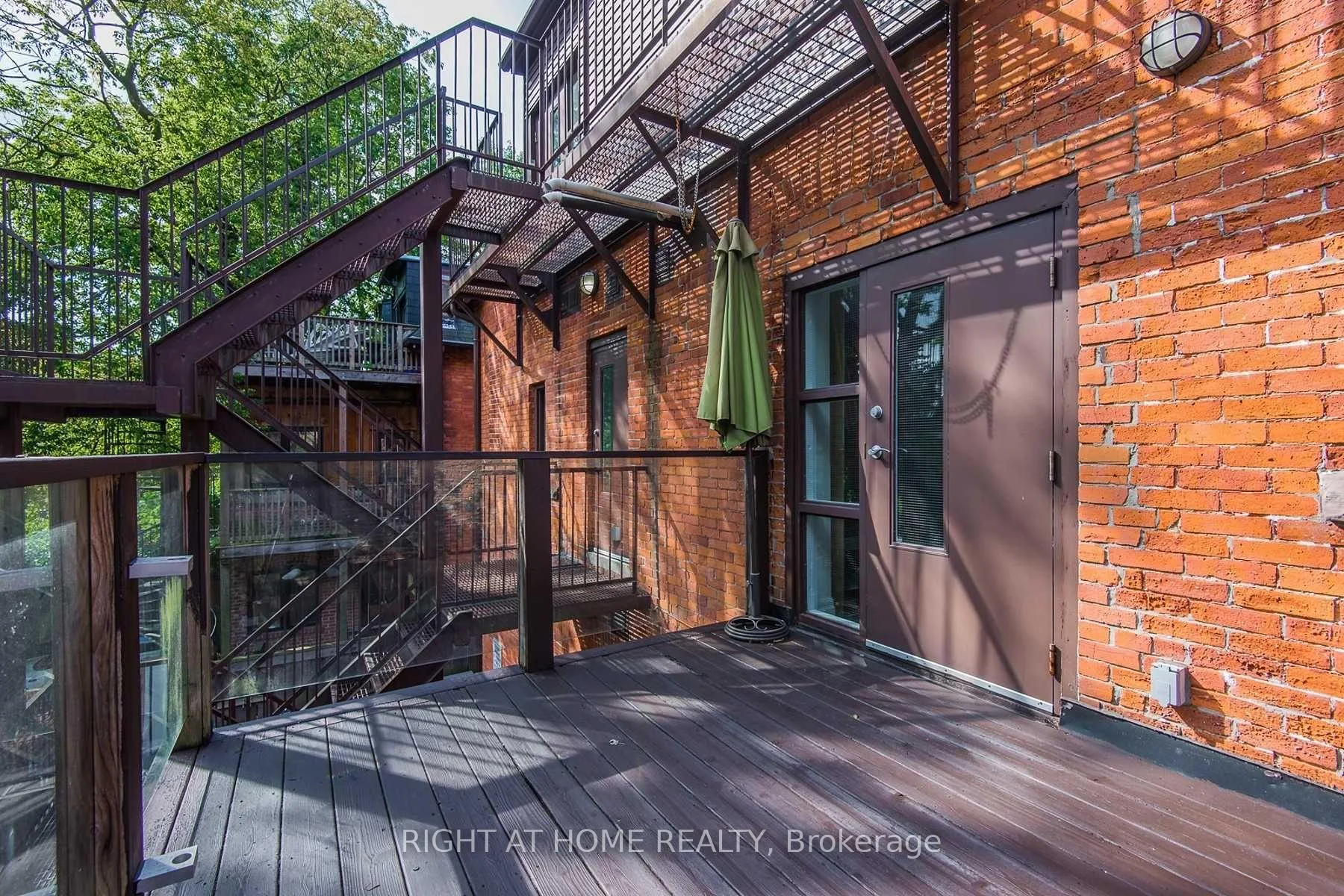 Photo 5 of 173-175 Madison Avenue, Toronto, The Annex — HOMEH