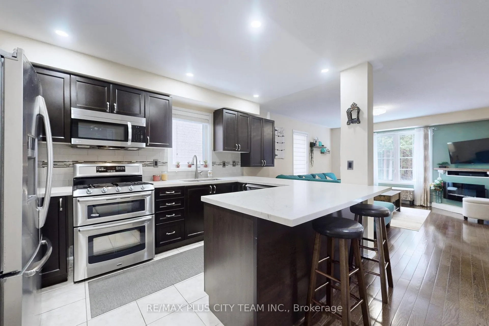 Photo 2 of 16 Edison Way, Whitby, Taunton North — HOMEH