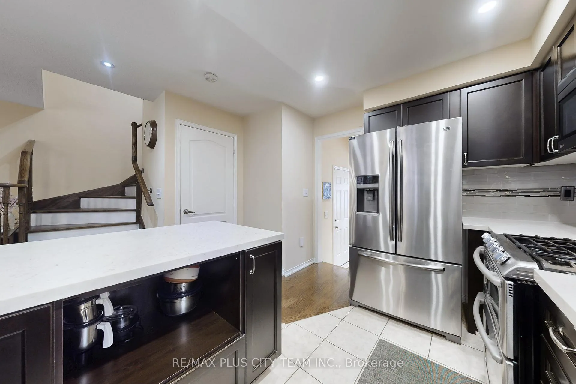 Photo 9 of 16 Edison Way, Whitby, Taunton North — HOMEH