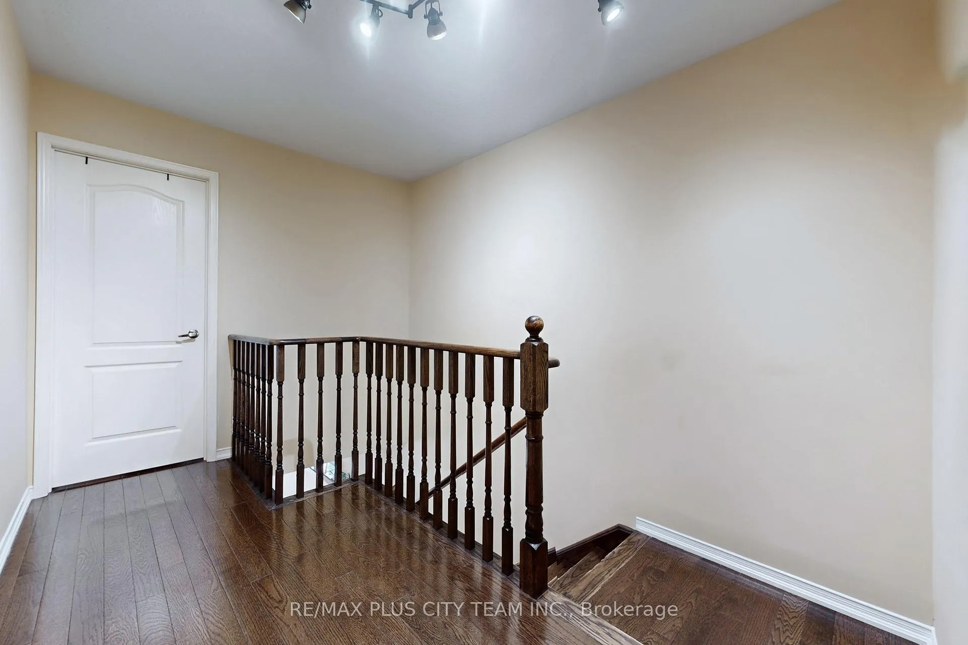 Photo 15 of 16 Edison Way, Whitby, Taunton North — HOMEH