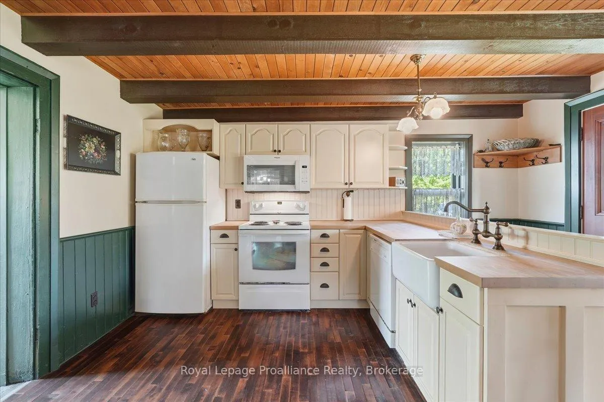 Photo 4 of 1539 E Hungerford Road, Tweed, Hungerford (Twp) — HOMEH