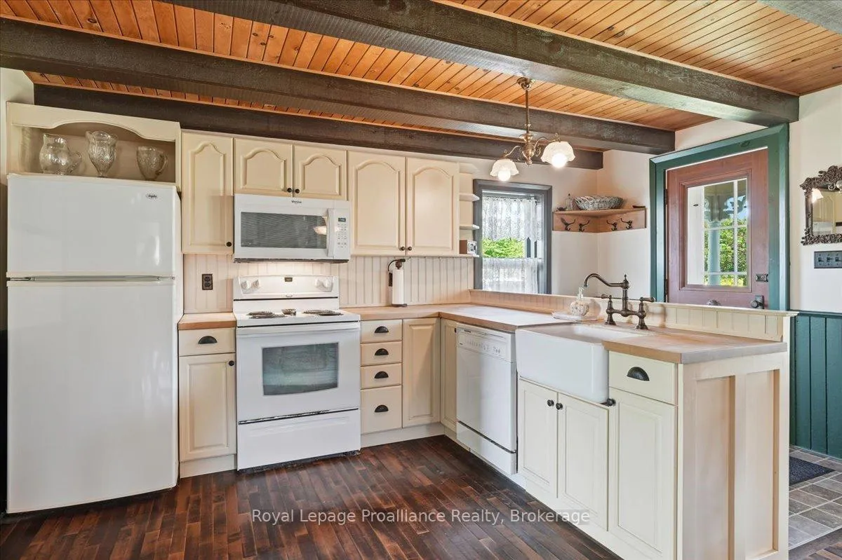 Photo 5 of 1539 E Hungerford Road, Tweed, Hungerford (Twp) — HOMEH