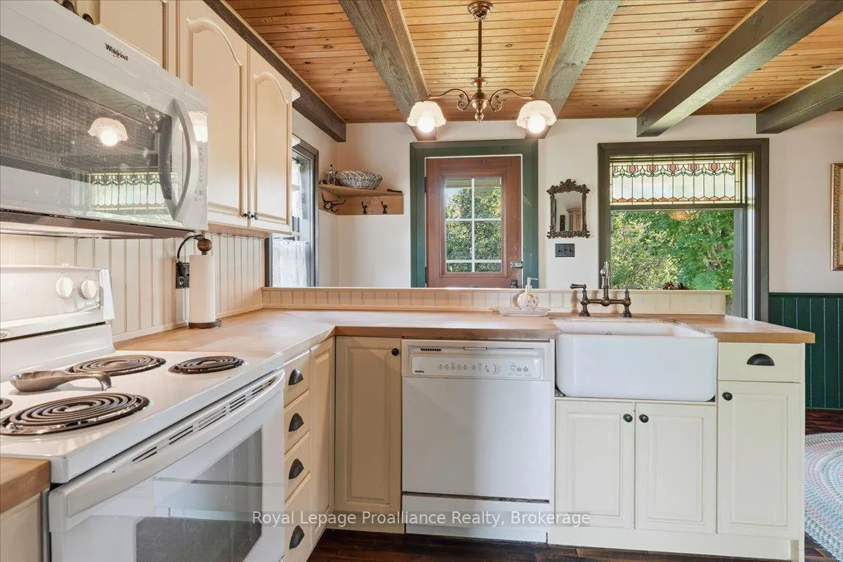 Photo 6 of 1539 E Hungerford Road, Tweed, Hungerford (Twp) — HOMEH