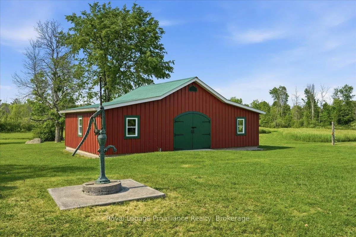 Photo 32 of 1539 E Hungerford Road, Tweed, Hungerford (Twp) — HOMEH