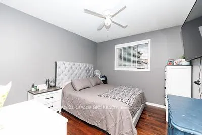 Photo 13 of 4980 Windgate Street, Niagara Falls, Ascot — HOMEH