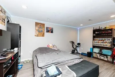 Photo 15 of 4980 Windgate Street, Niagara Falls, Ascot — HOMEH
