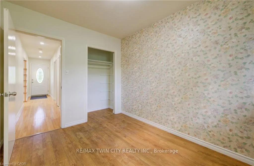 Photo 15 of 543 Glen Forrest Boulevard, Waterloo, Lakeshore Village — HOMEH