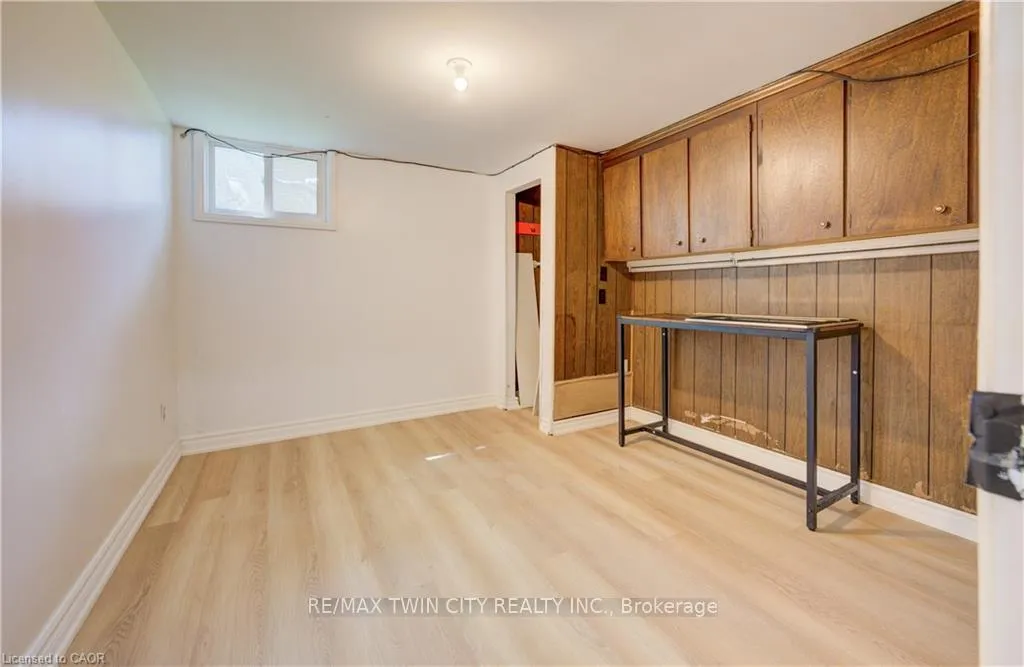Photo 21 of 543 Glen Forrest Boulevard, Waterloo, Lakeshore Village — HOMEH