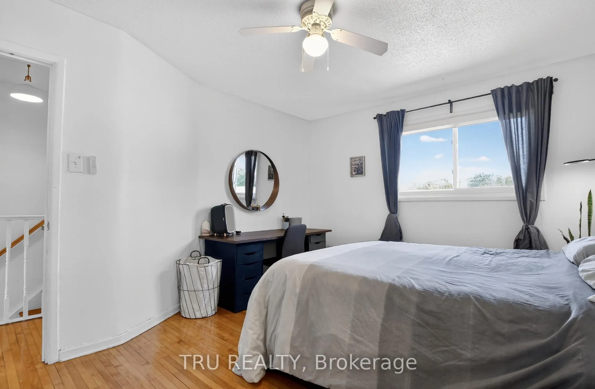 Photo 16 of 1253 Emperor Avenue, Ottawa, Carlington — HOMEH