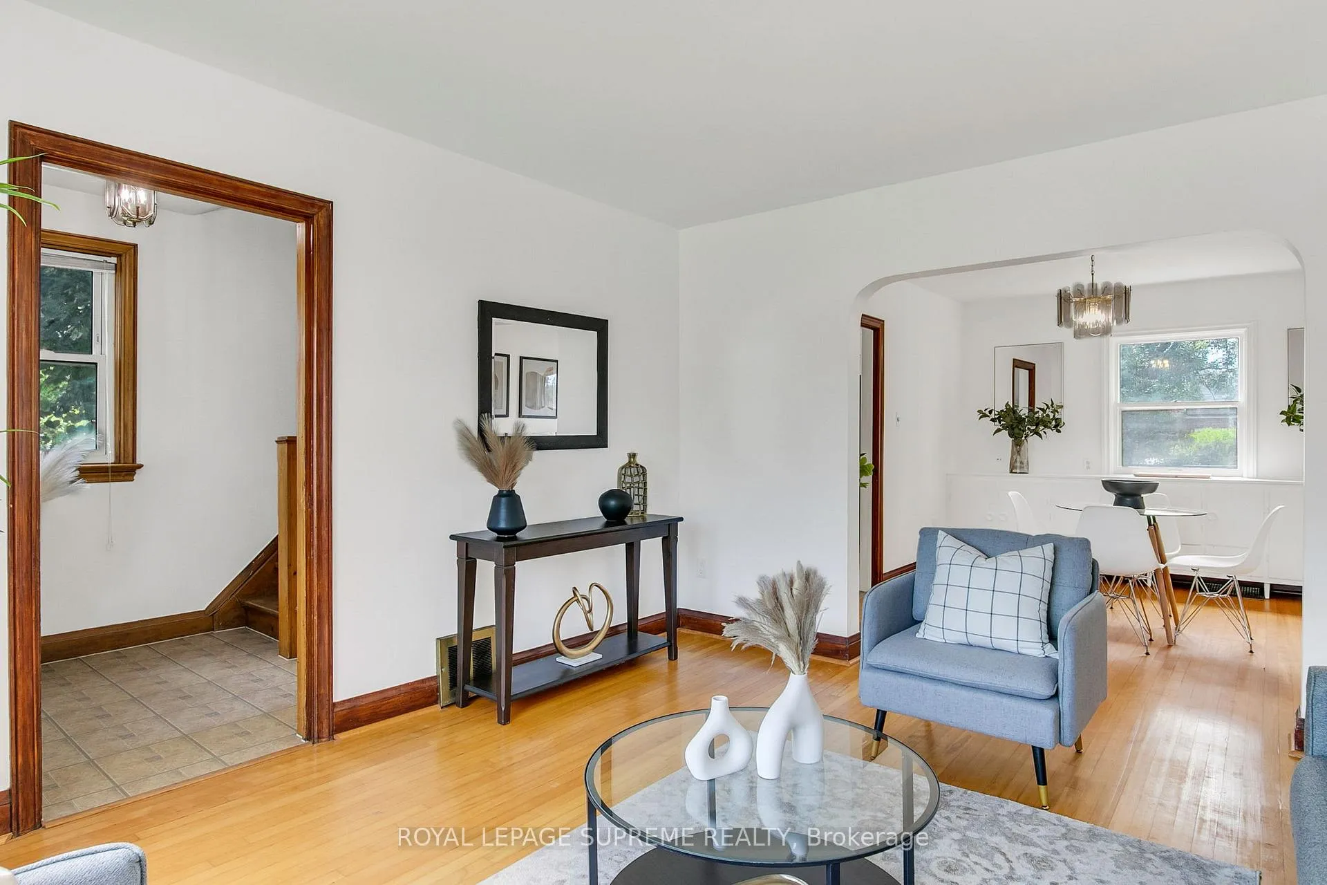 Photo 6 of 44 Yarrow Road, Toronto, Keelesdale-Eglinton West — HOMEH