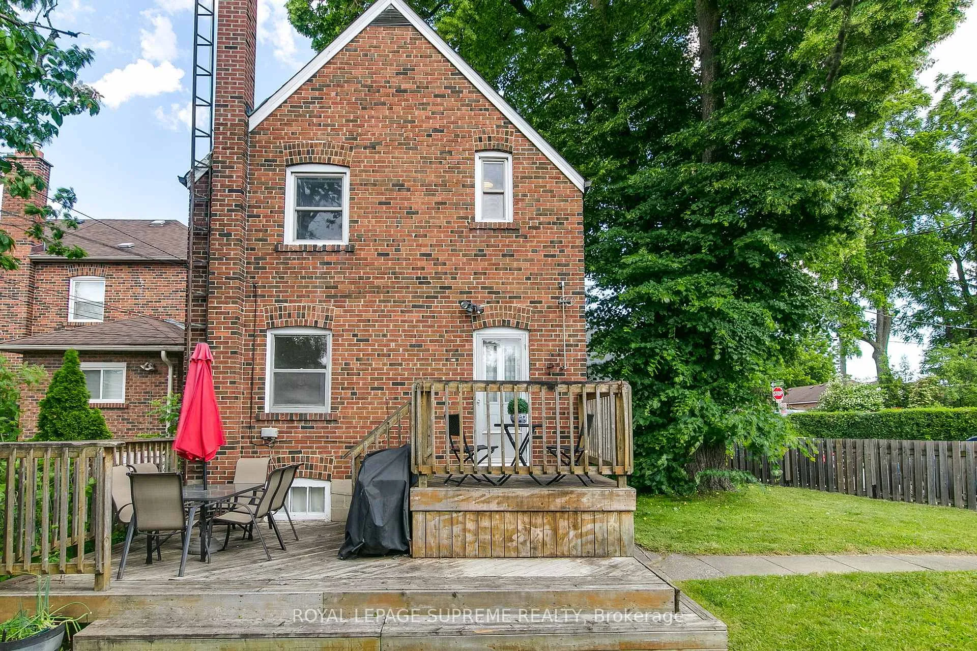 Photo 40 of 44 Yarrow Road, Toronto, Keelesdale-Eglinton West — HOMEH