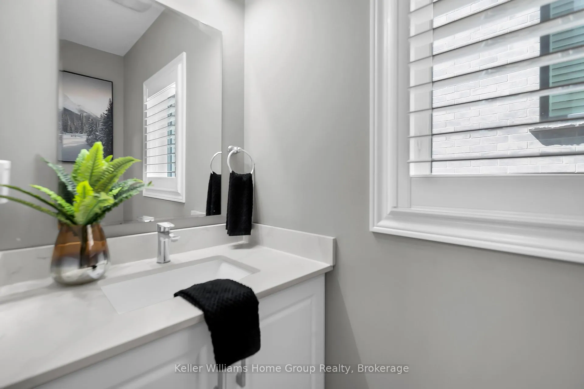 Photo 19 of 121 Lovett Lane, Guelph, Kortright West — HOMEH