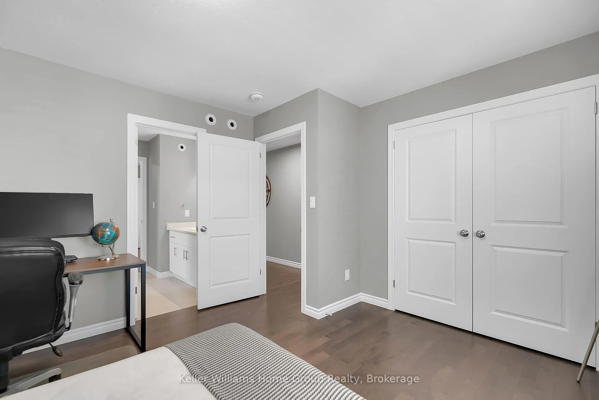 Photo 38 of 121 Lovett Lane, Guelph, Kortright West — HOMEH