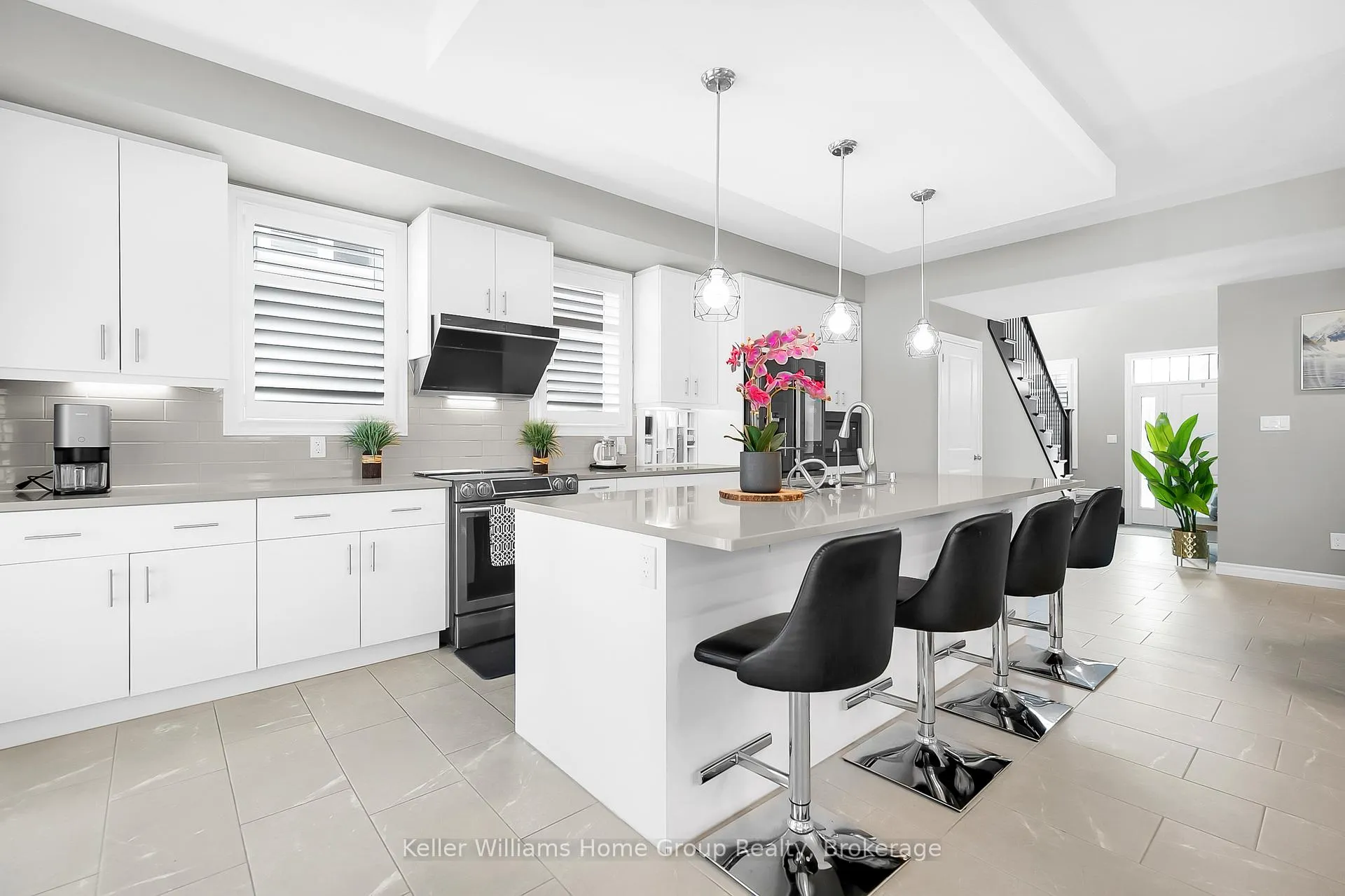 Photo 10 of 121 Lovett Lane, Guelph, Kortright West — HOMEH