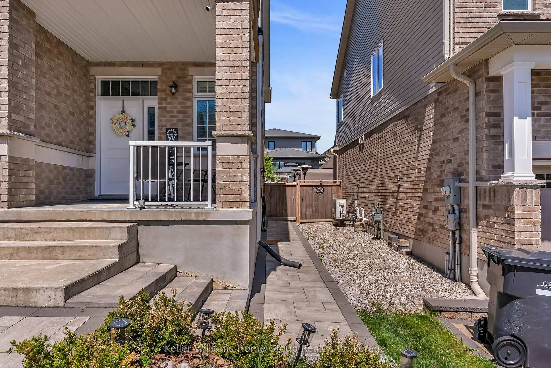 Photo 41 of 121 Lovett Lane, Guelph, Kortright West — HOMEH