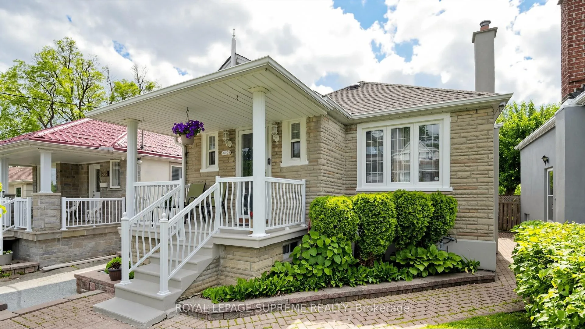 Photo 4 of 610 Mcroberts Avenue, Toronto, Caledonia-Fairbank — HOMEH