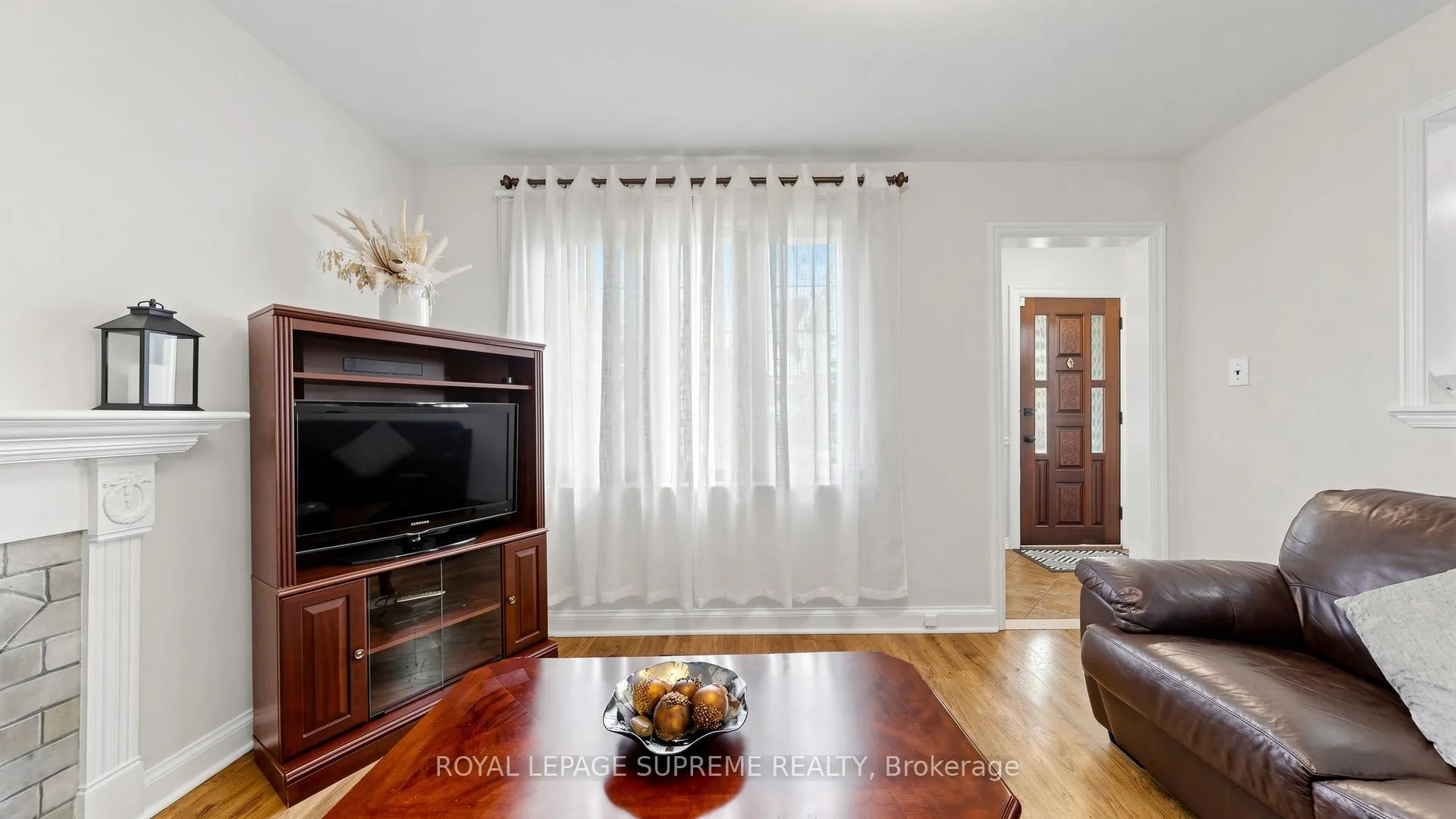 Photo 12 of 610 Mcroberts Avenue, Toronto, Caledonia-Fairbank — HOMEH