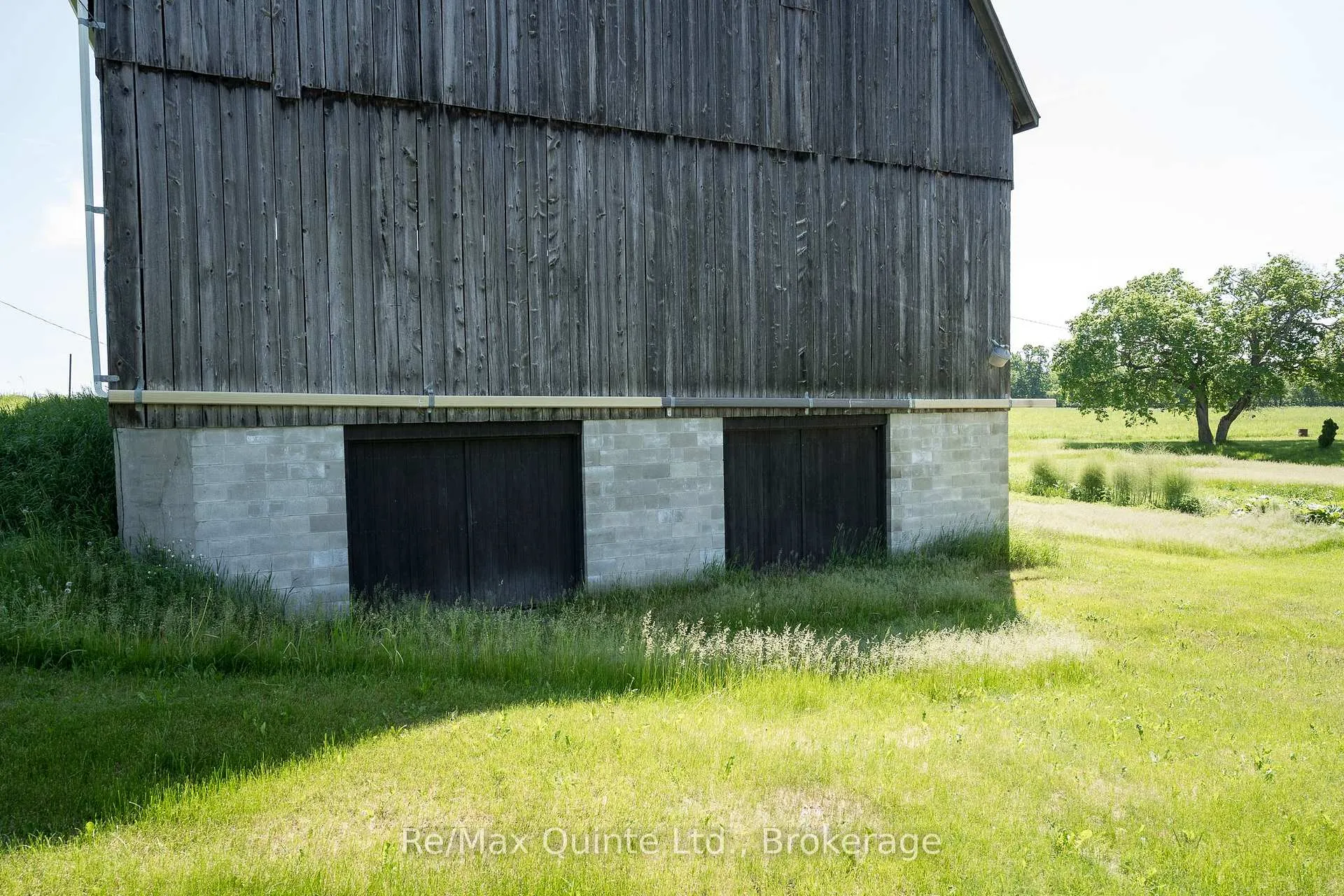 Photo 15 of 10 Declair Road, Tweed, Elzevir (Twp) — HOMEH