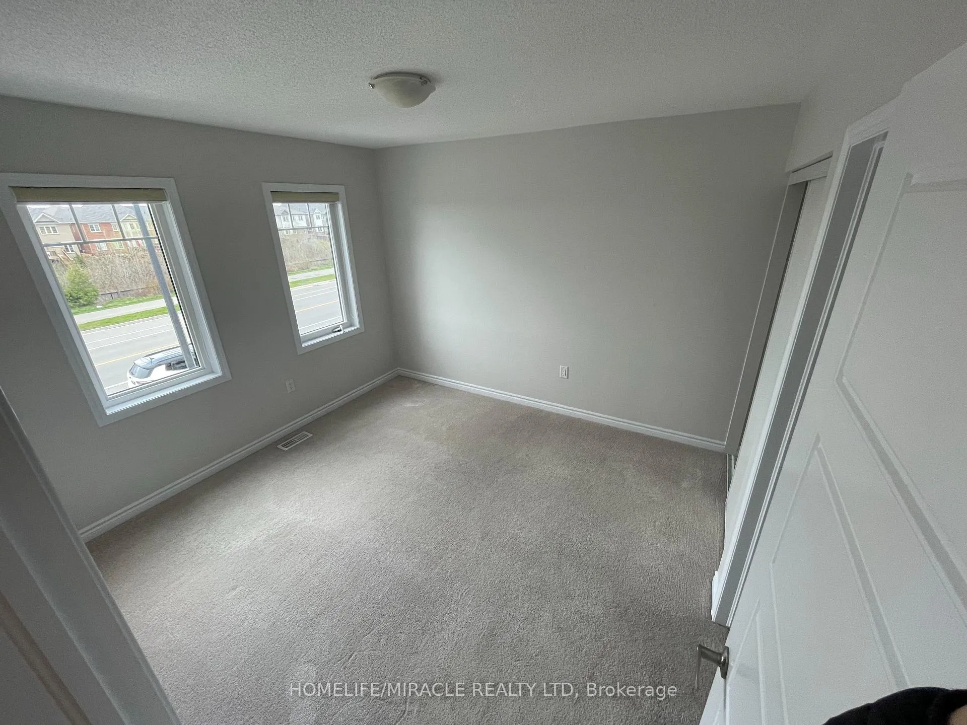 Photo 9 of 299 Whitlock Avenue, Milton, Ford — HOMEH