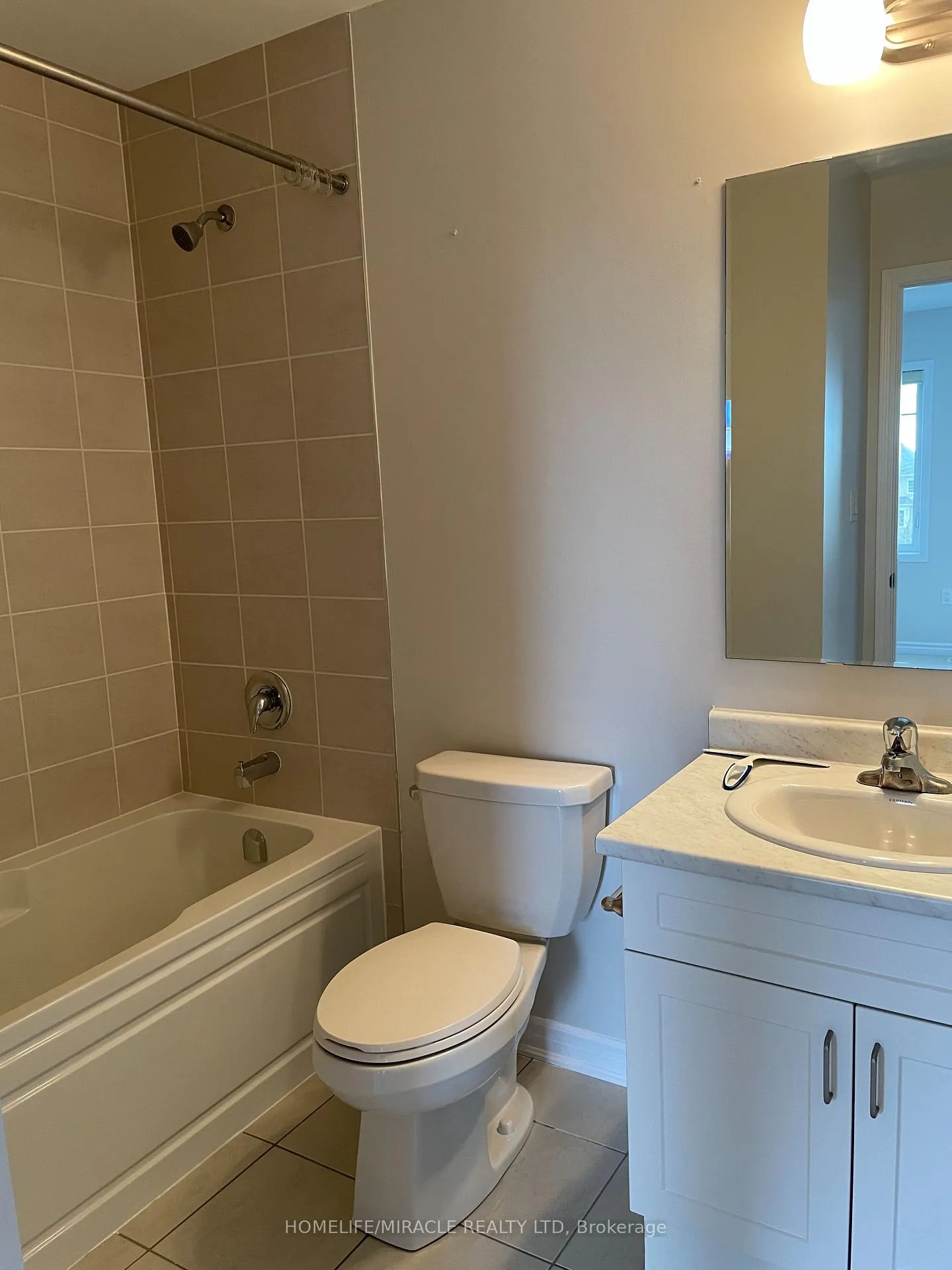 Photo 11 of 299 Whitlock Avenue, Milton, Ford — HOMEH