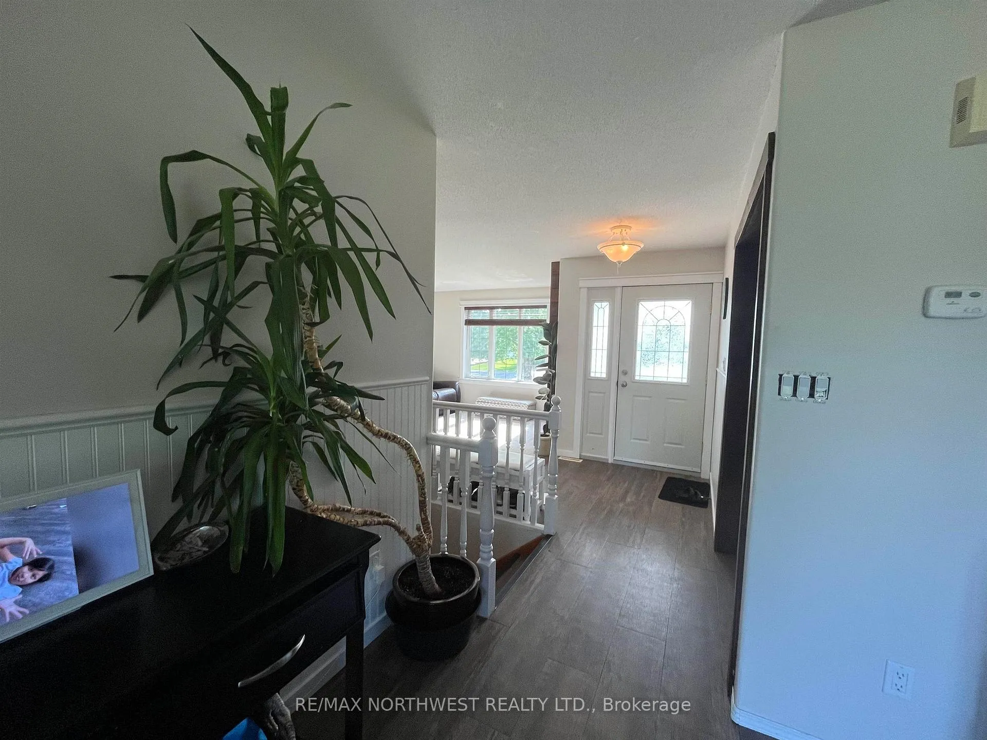 Photo 6 of 8 Maple Place, Emo — HOMEH