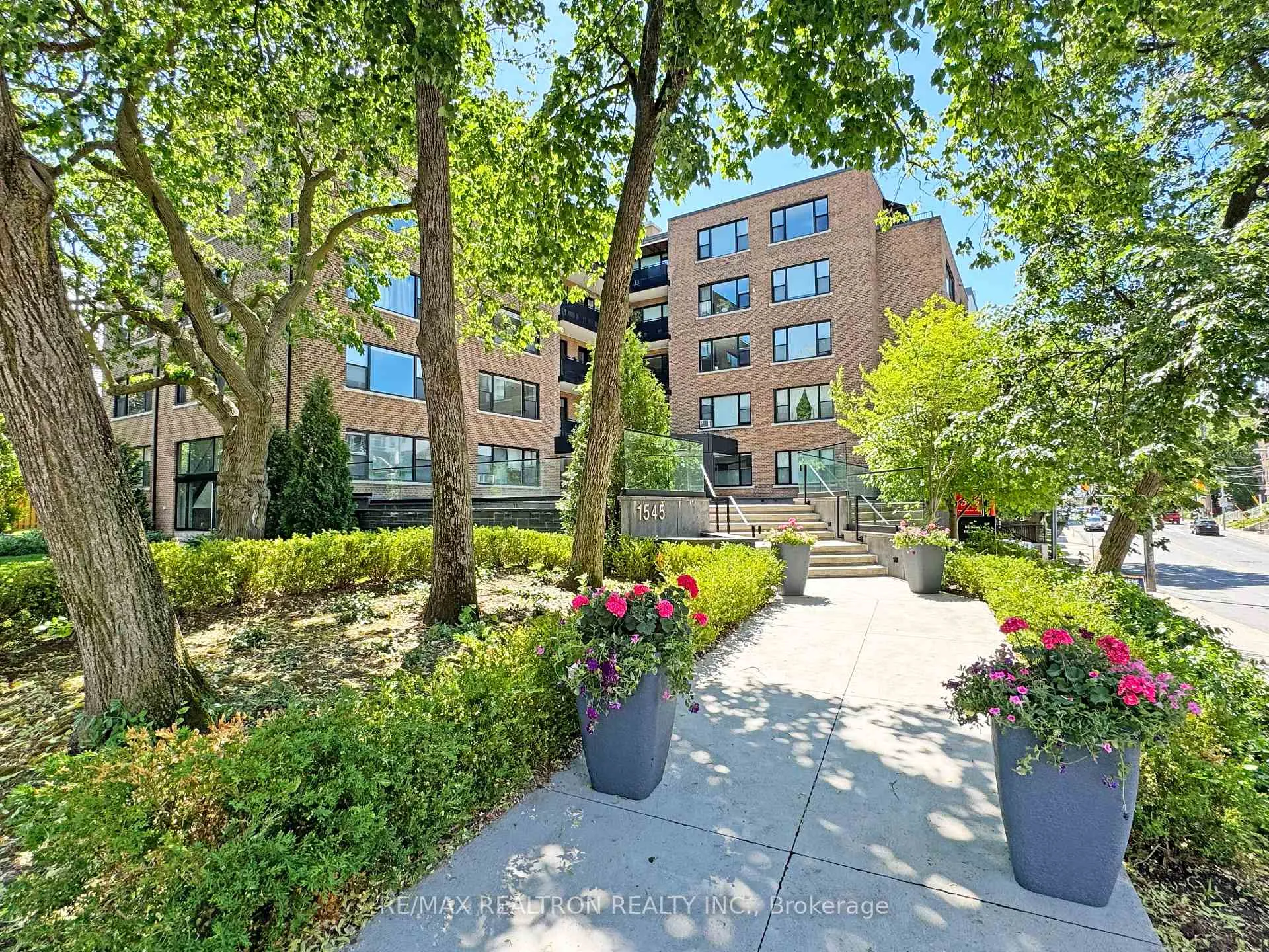Photo 12 of Unit 511, 1545 Bathurst Street, Toronto, Forest Hill South — HOMEH