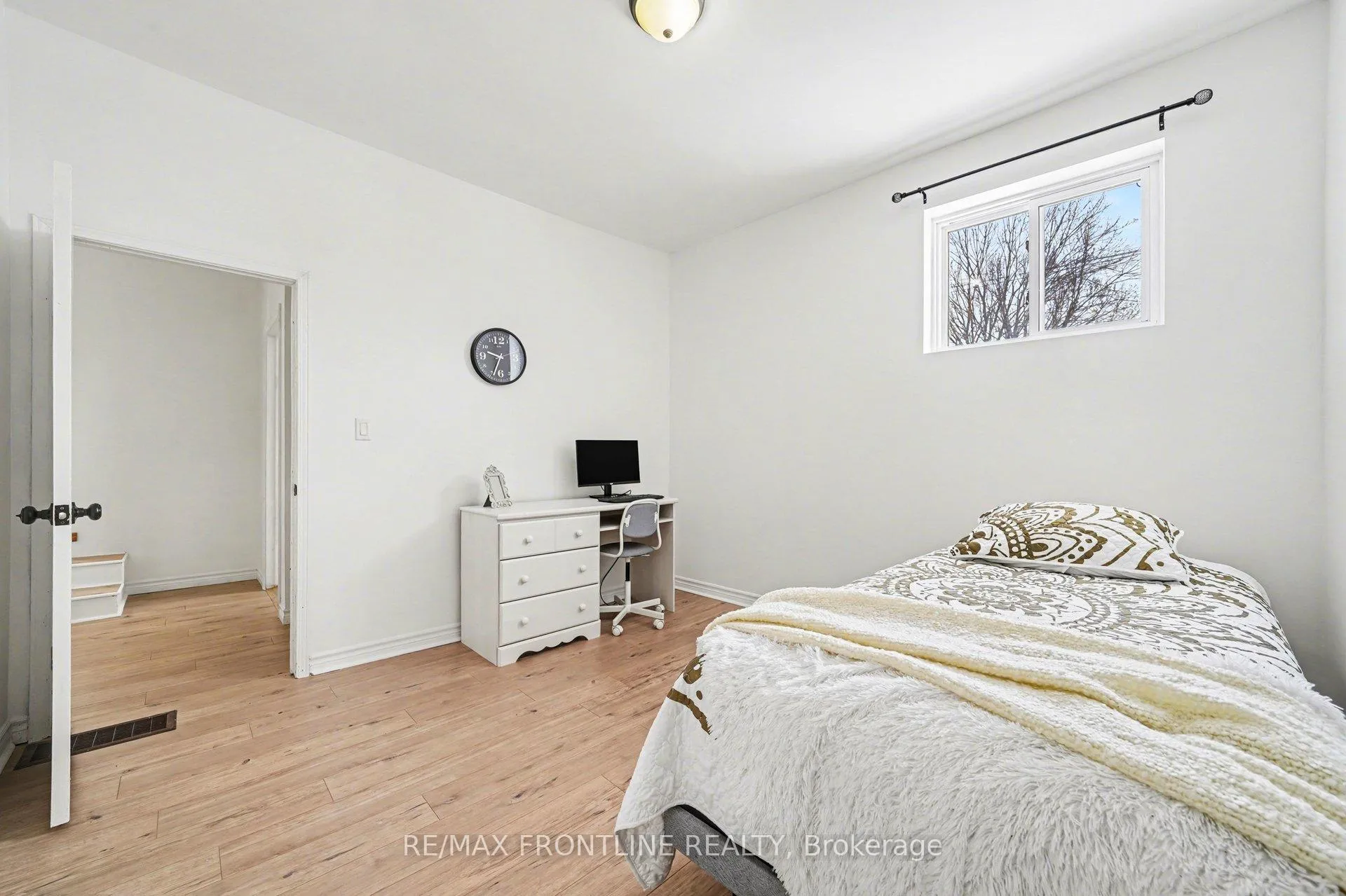 Photo 23 of 68 Drummond Street W, Perth, Perth — HOMEH